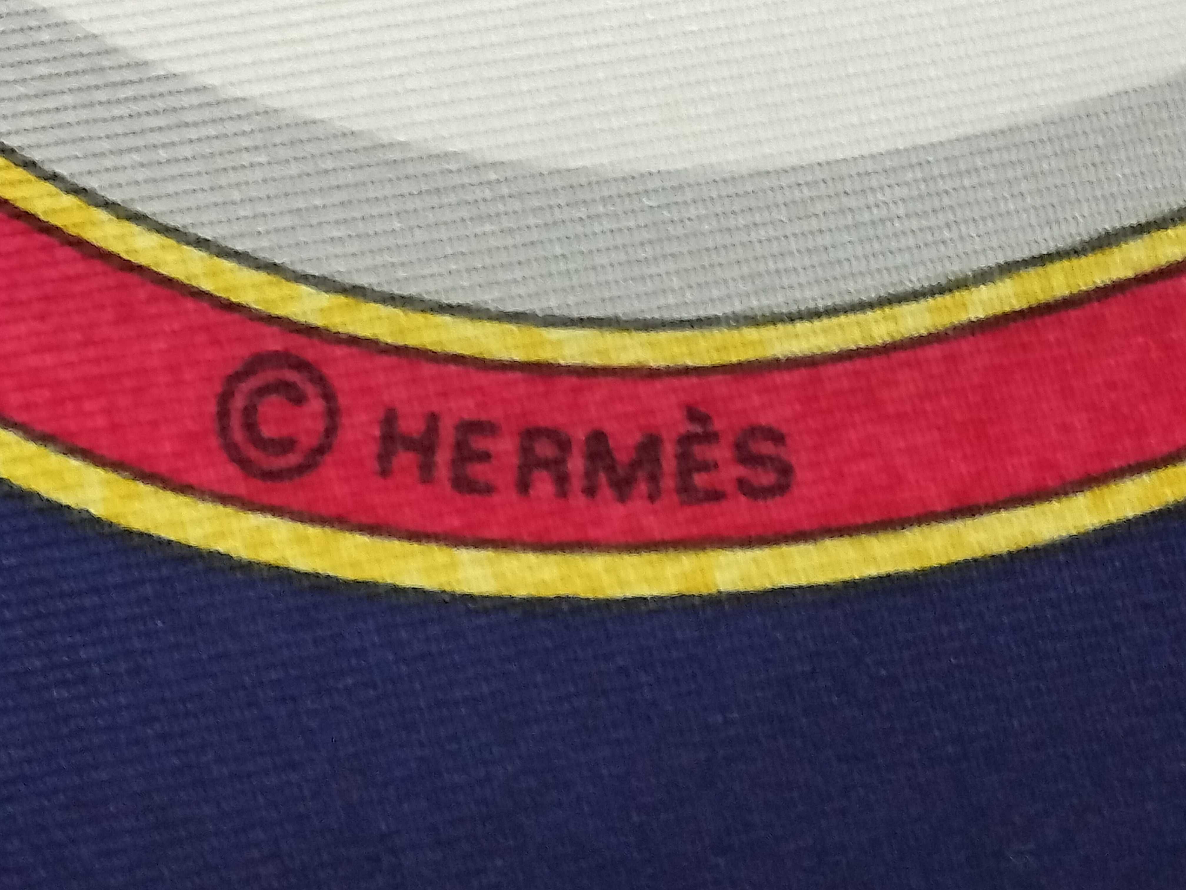Hermes Qu'importe le flacon Silk Scarf