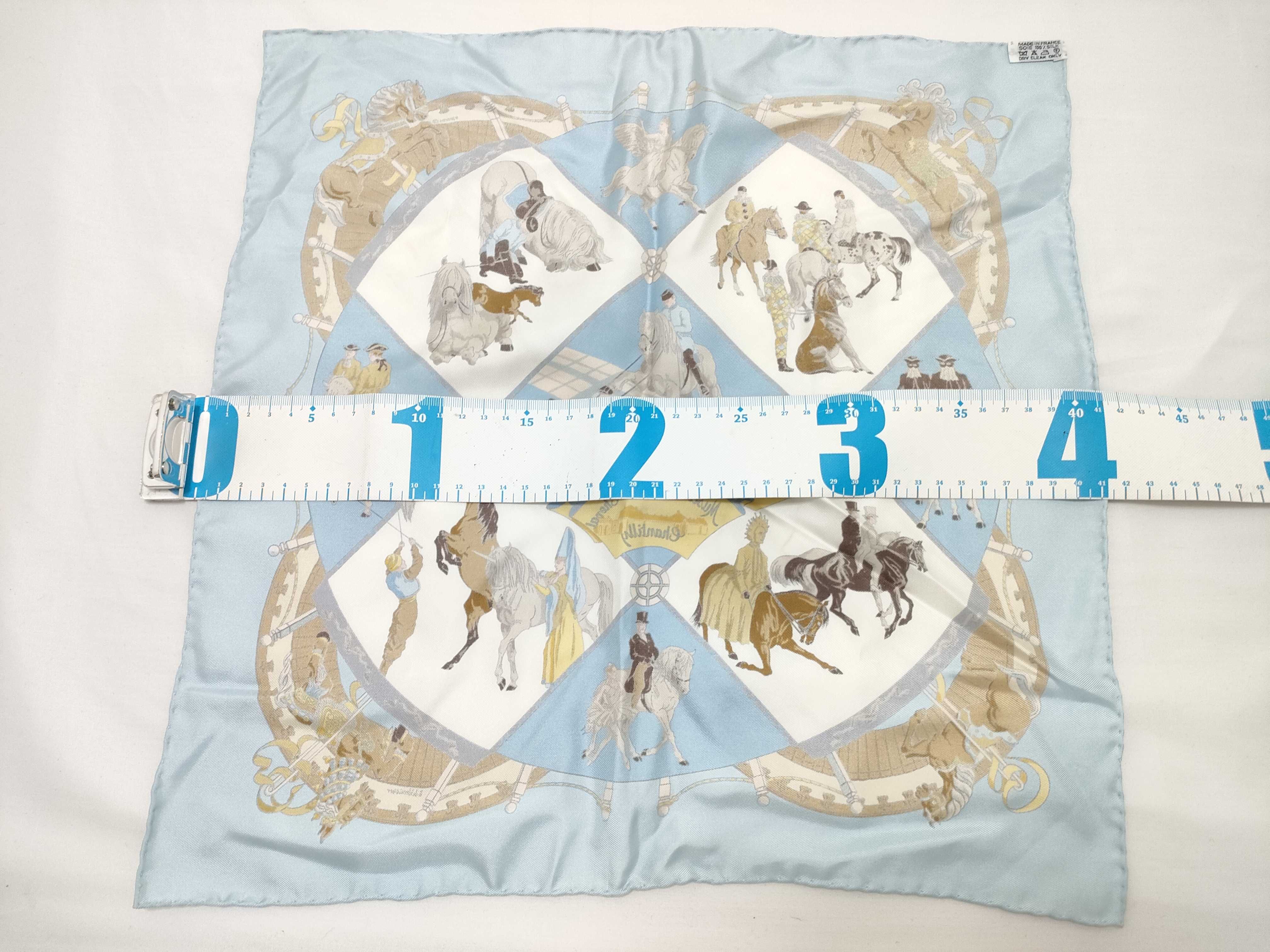 Hermes Musee Vivant du Cheval Chantilly Silk Gavroche Scarf