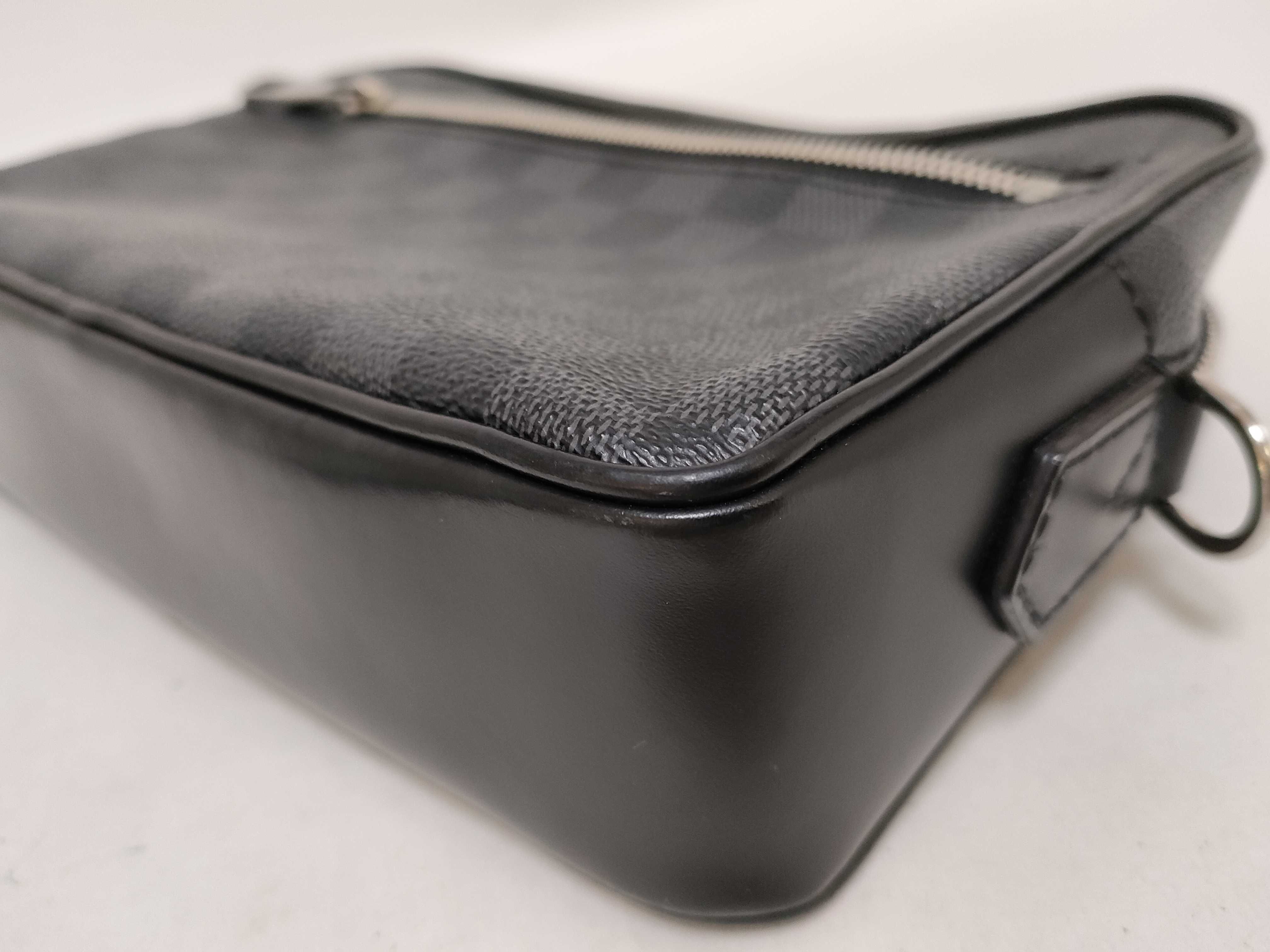 Louis Vuitton Damier Graphite Kasai Clutch