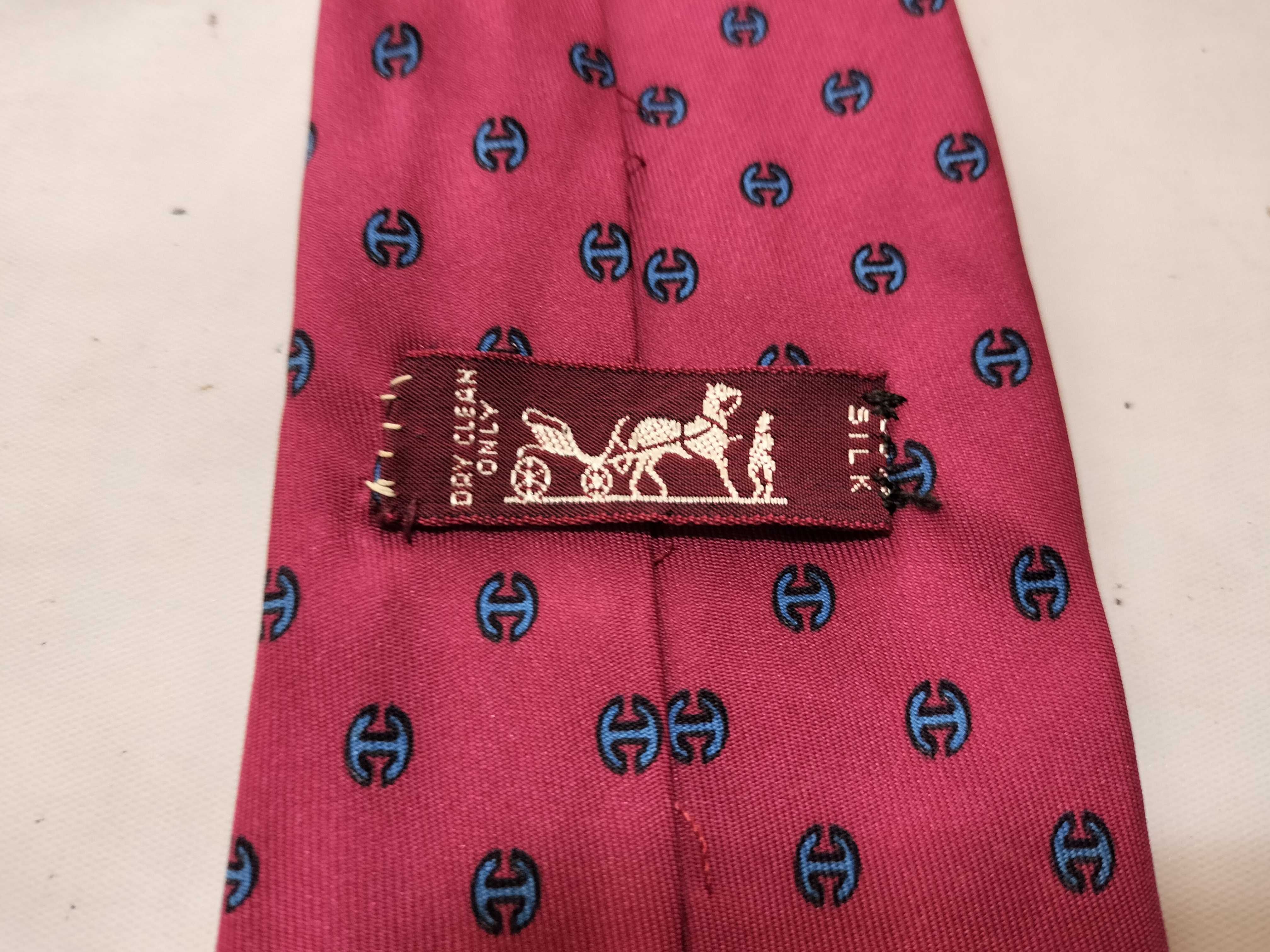 Hermes Silk Twill Geometric Pattern Necktie