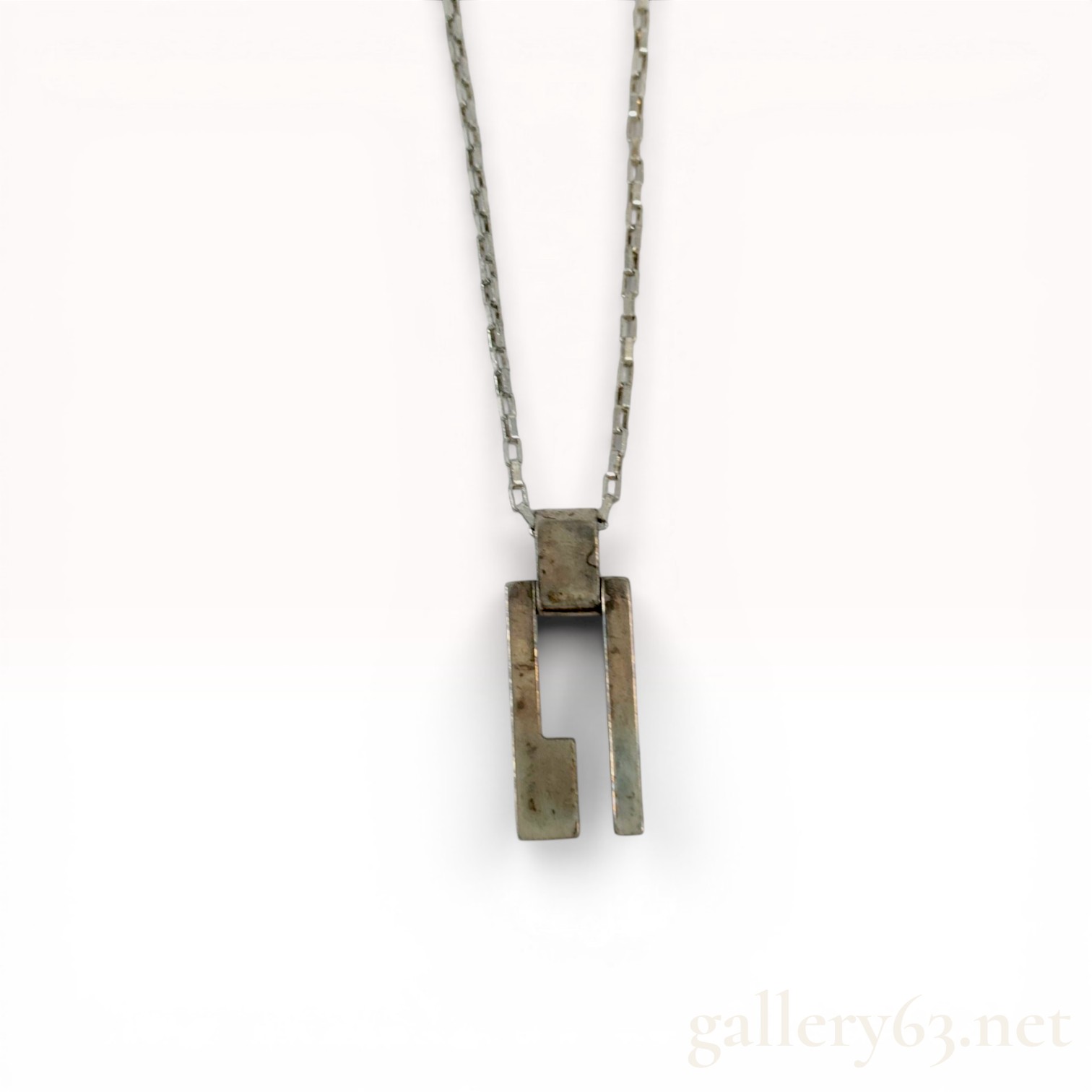 Gucci Sterling Silver Modernist G Pendant Necklace