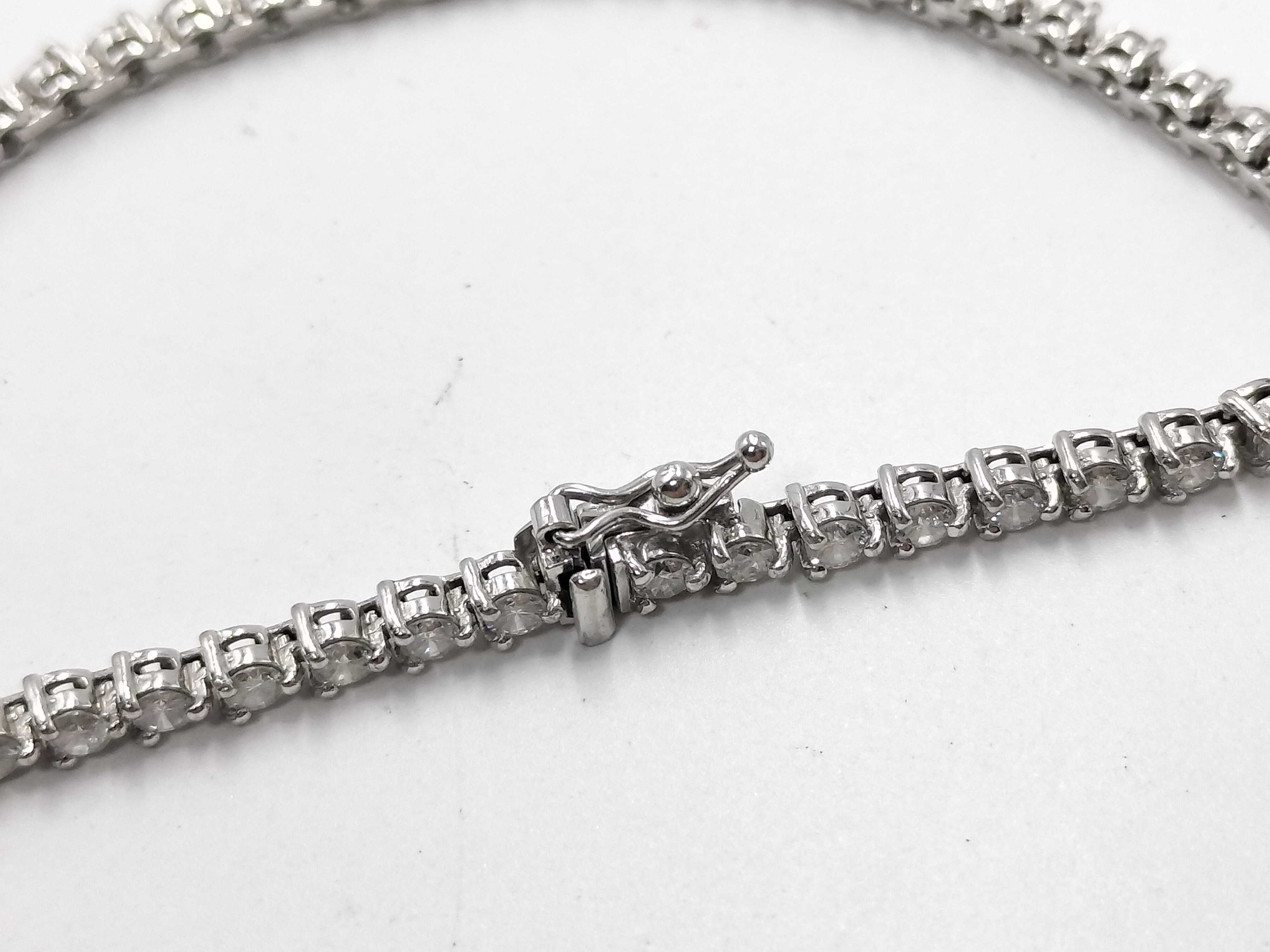 Platinum and 3.00ctw Natural Diamond Tennis Bracelet