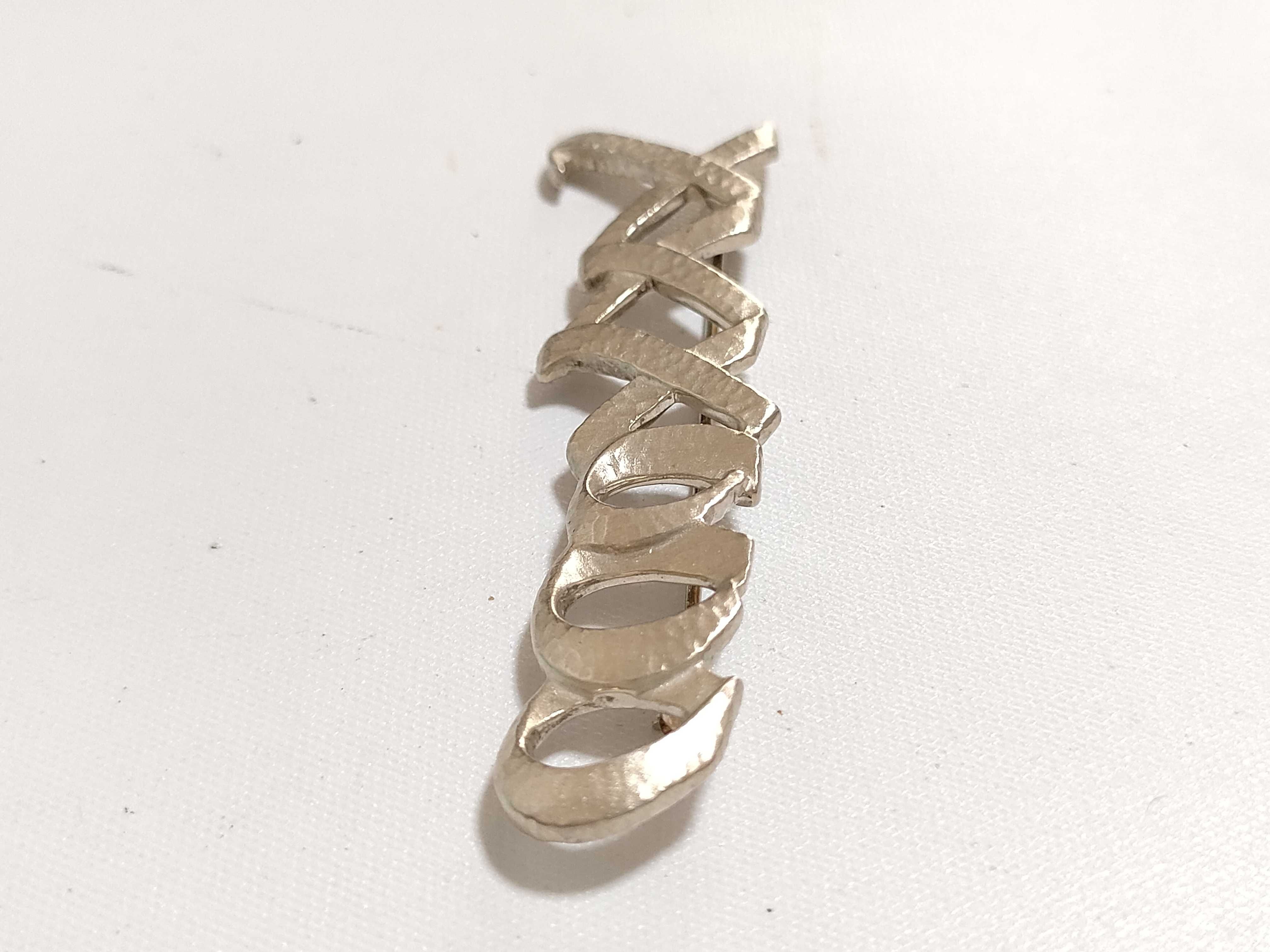 Tiffany & Co. Paloma Picasso Sterling Silver Hugs and Kisses Brooch+J187