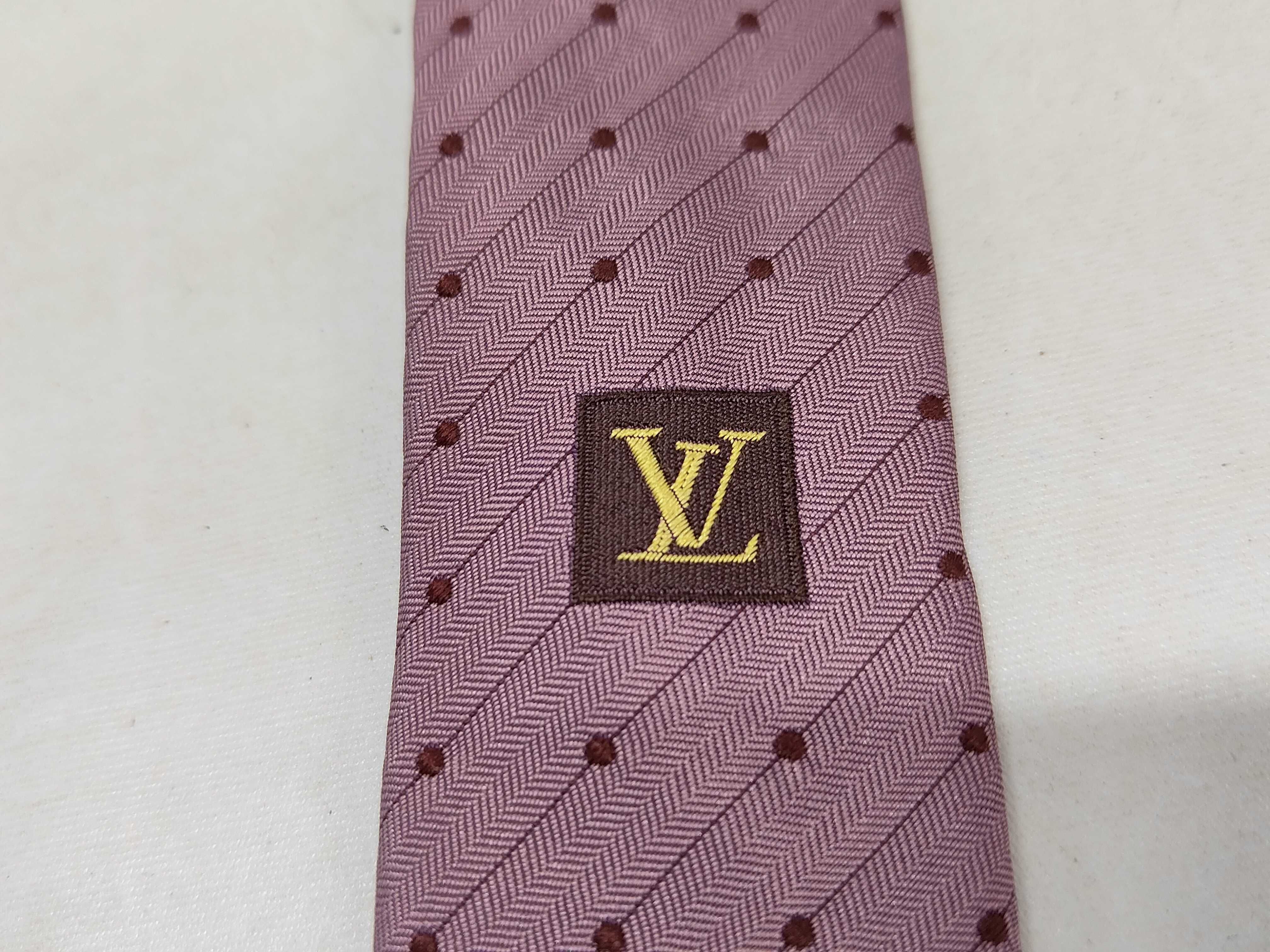 Louis Vuitton 100% Silk Herringbone Polka Dot Necktie