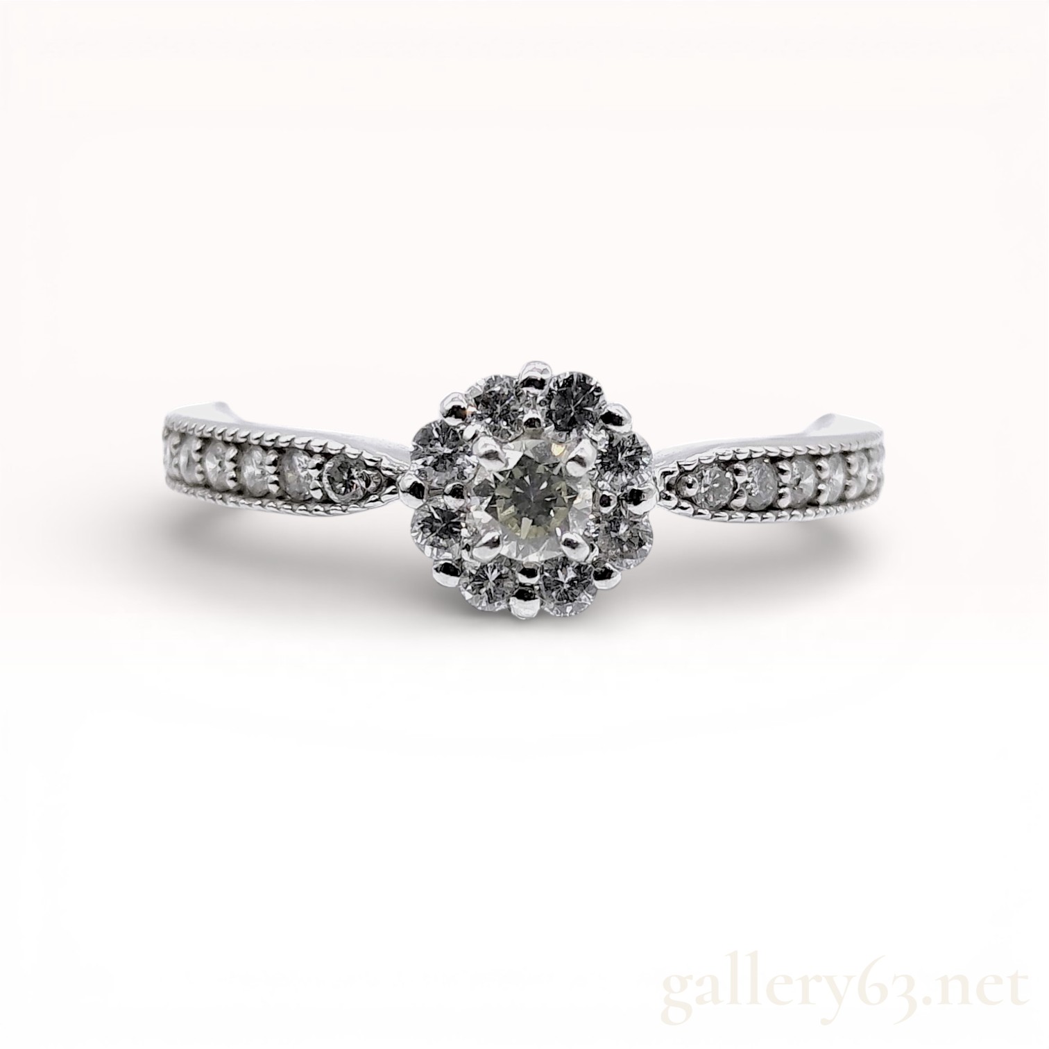 Platinum Diamond Halo Cluster Ring