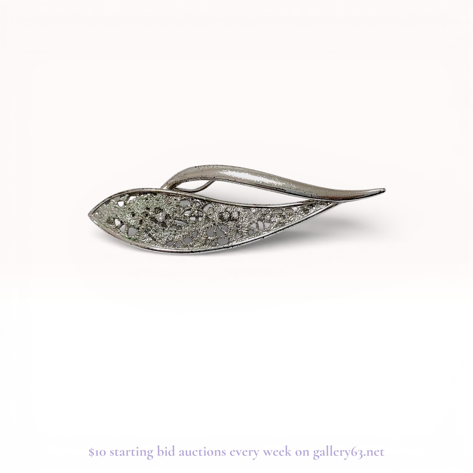 Sarah Coventry Vintage Silver Tone Rhinestone Leaf Brooch