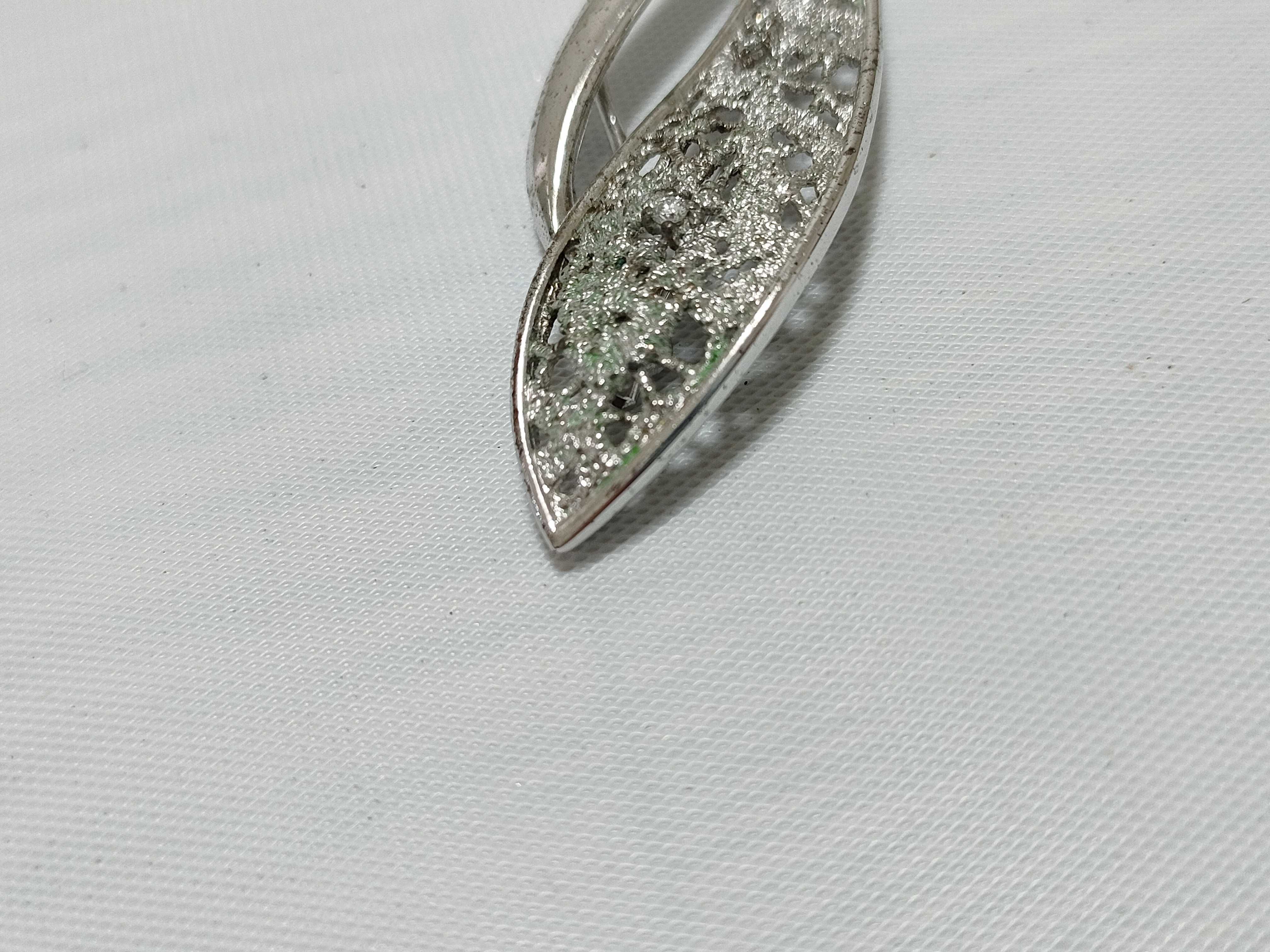 Sarah Coventry Vintage Silver Tone Rhinestone Leaf Brooch