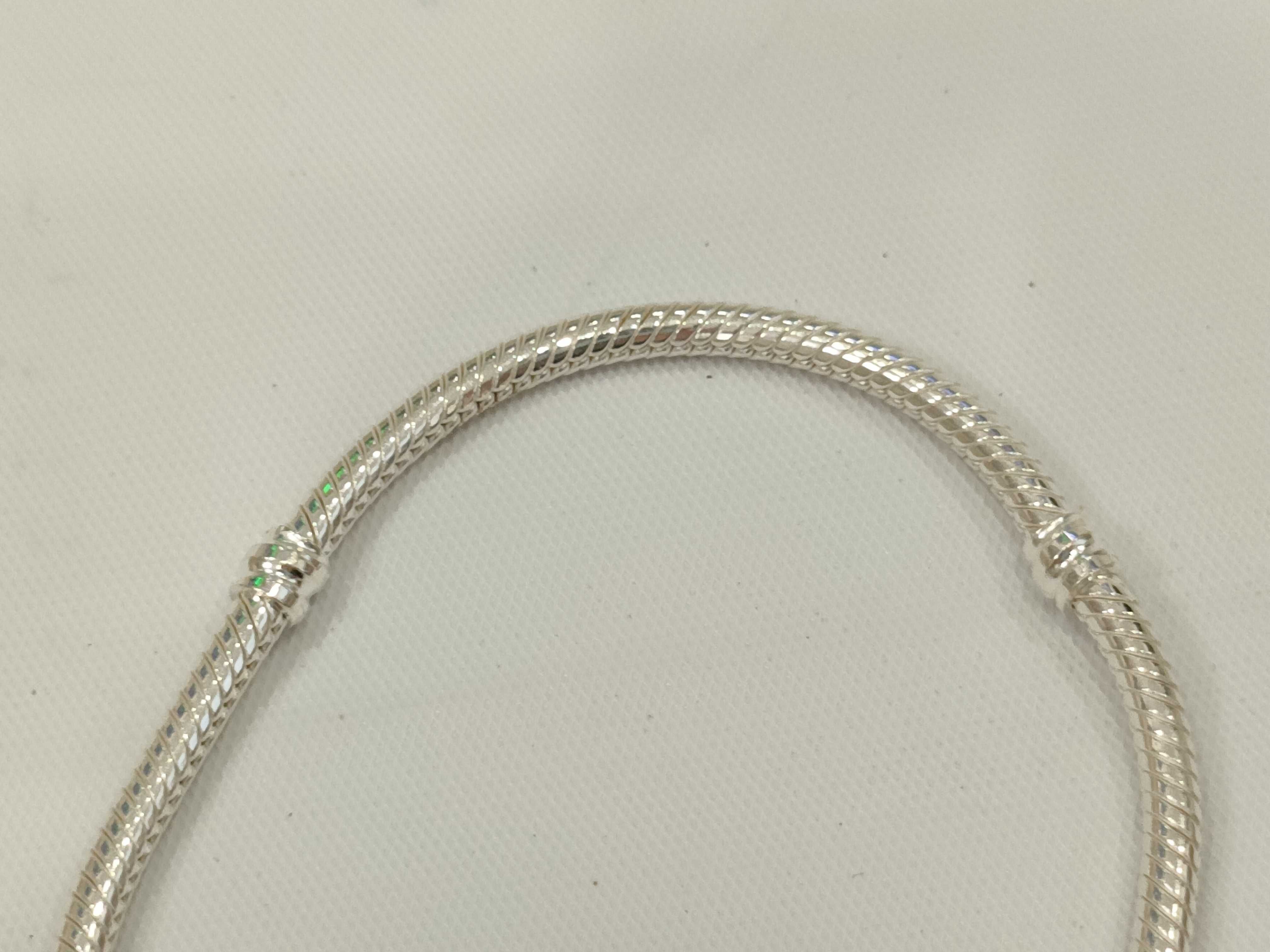 Pandora Moments Sparkling Moon Clasp Snake Chain Bracelet and Dream Big Charm