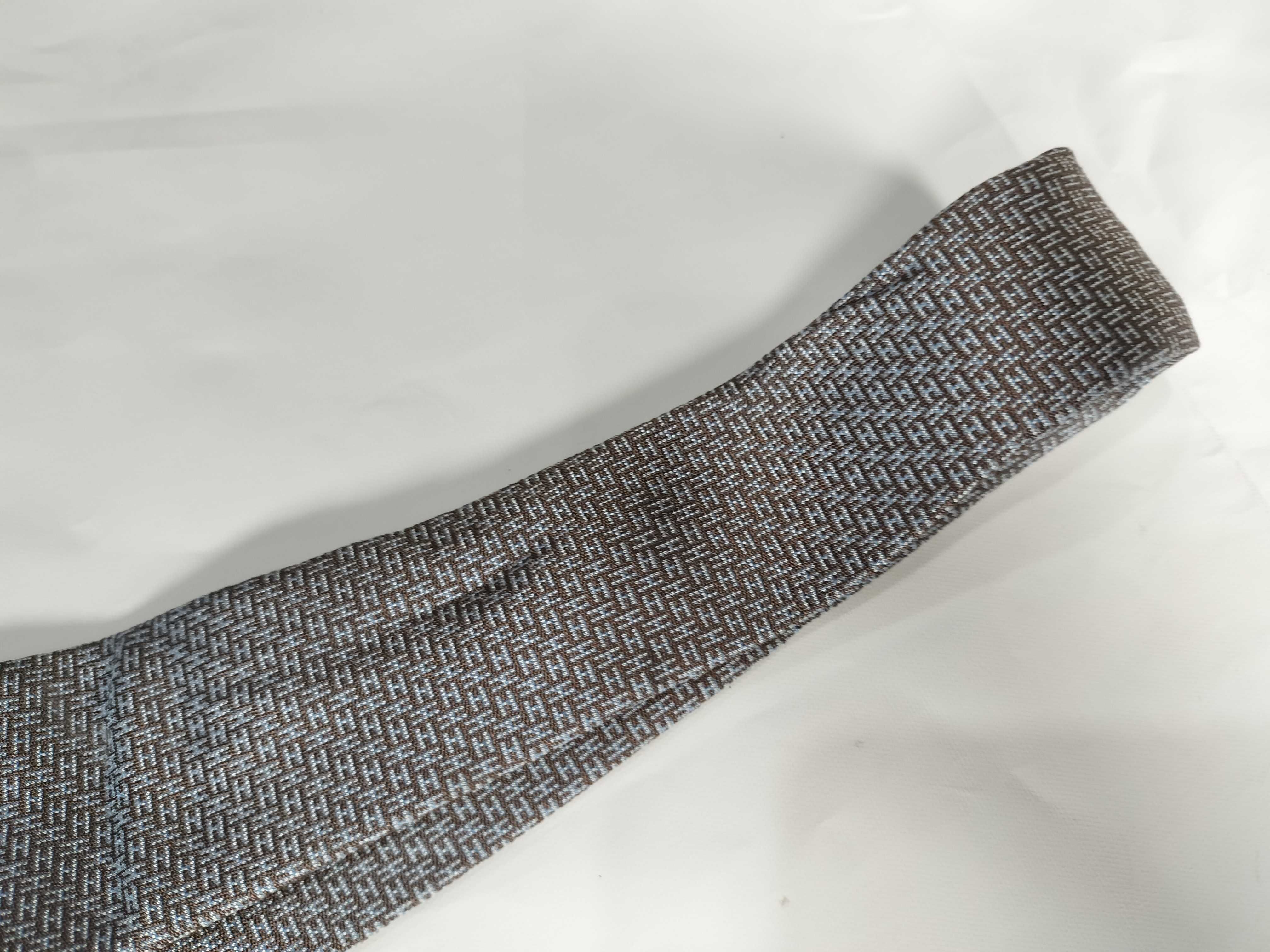 Hermes Paris Woven Silk Necktie Model 758796 T