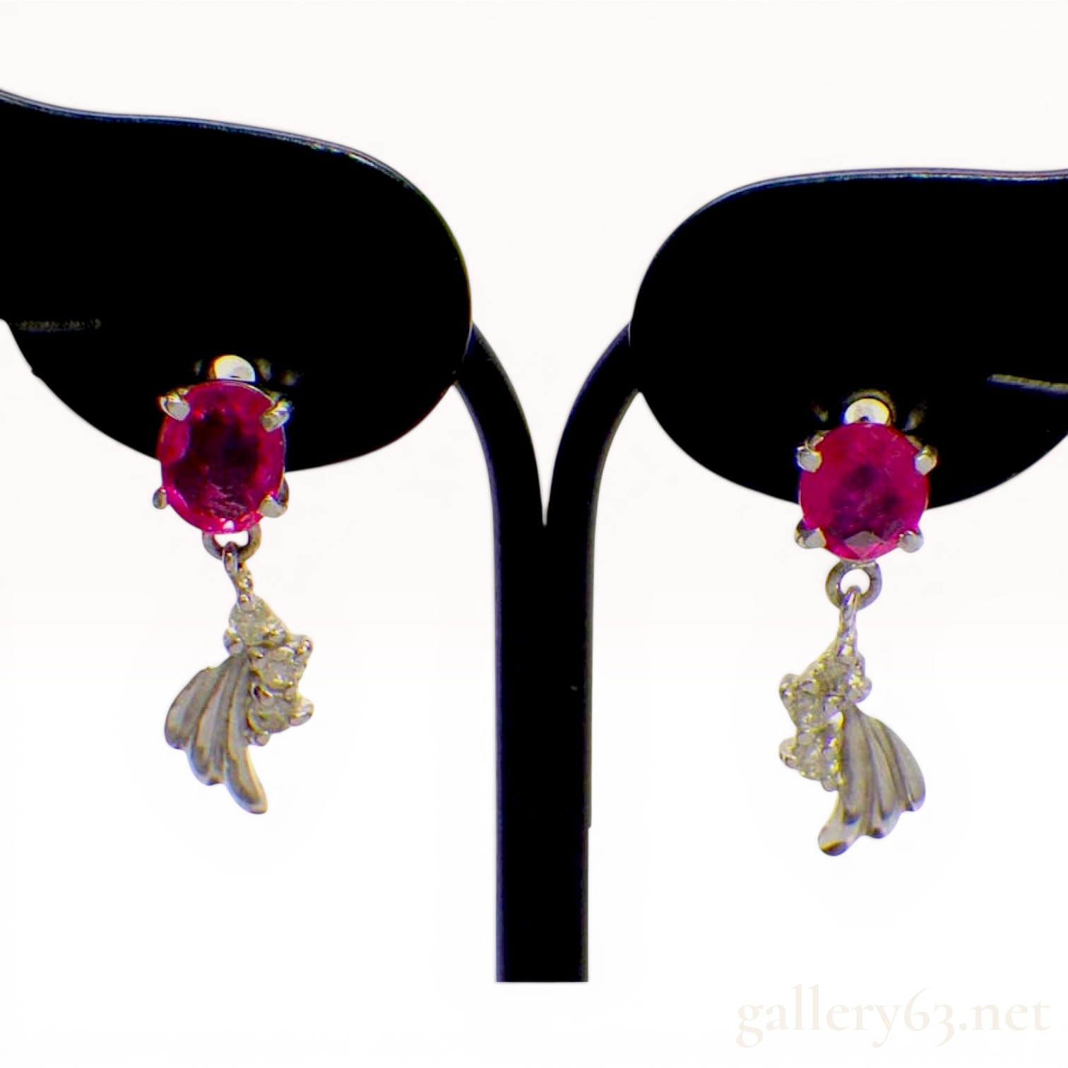 A Pair of 18K White Gold Ruby and Diamond Drop Earrings