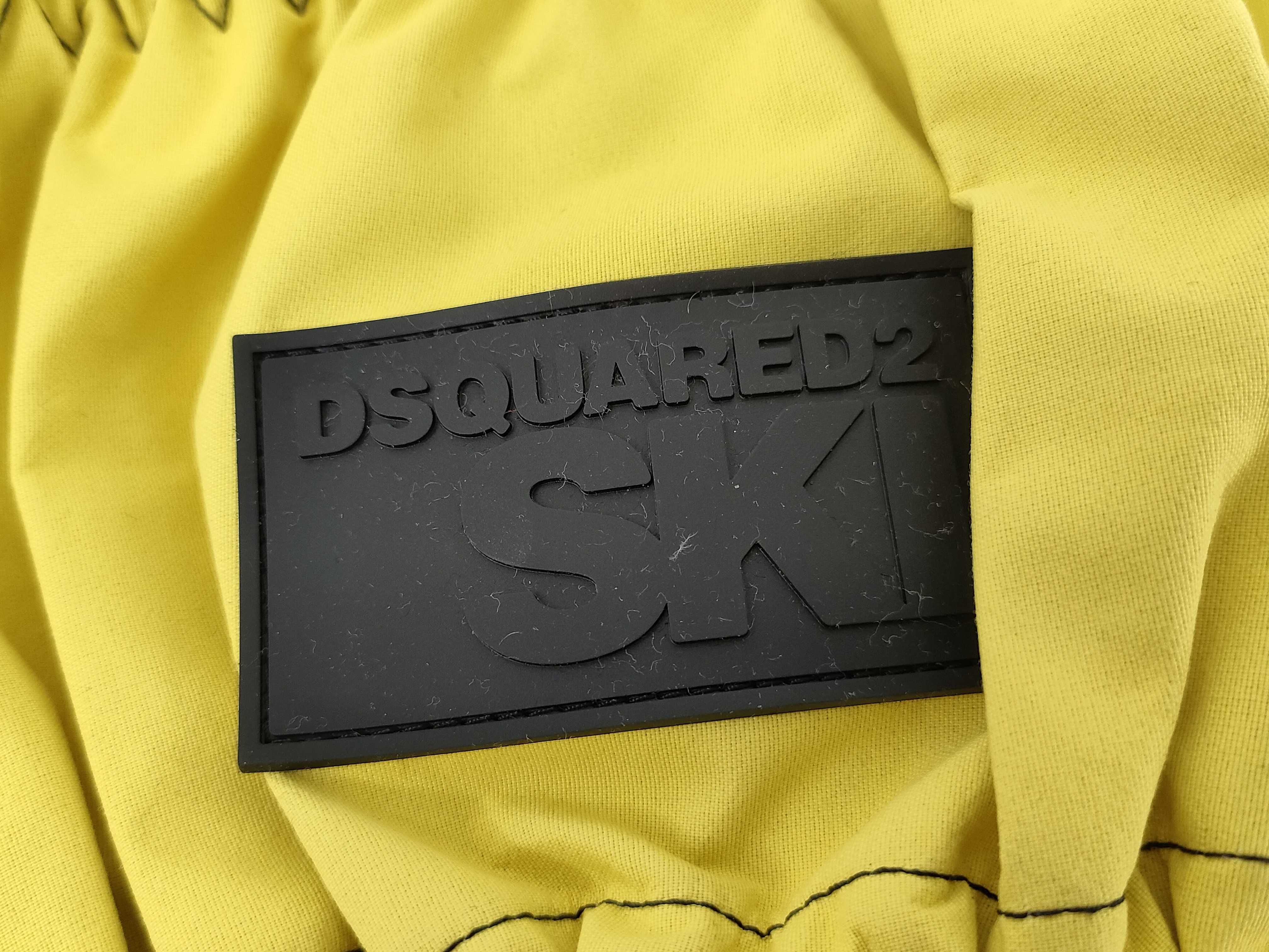 A Pair of Dsquared2 Ski Acid Yellow Technical Zippered Gaiters