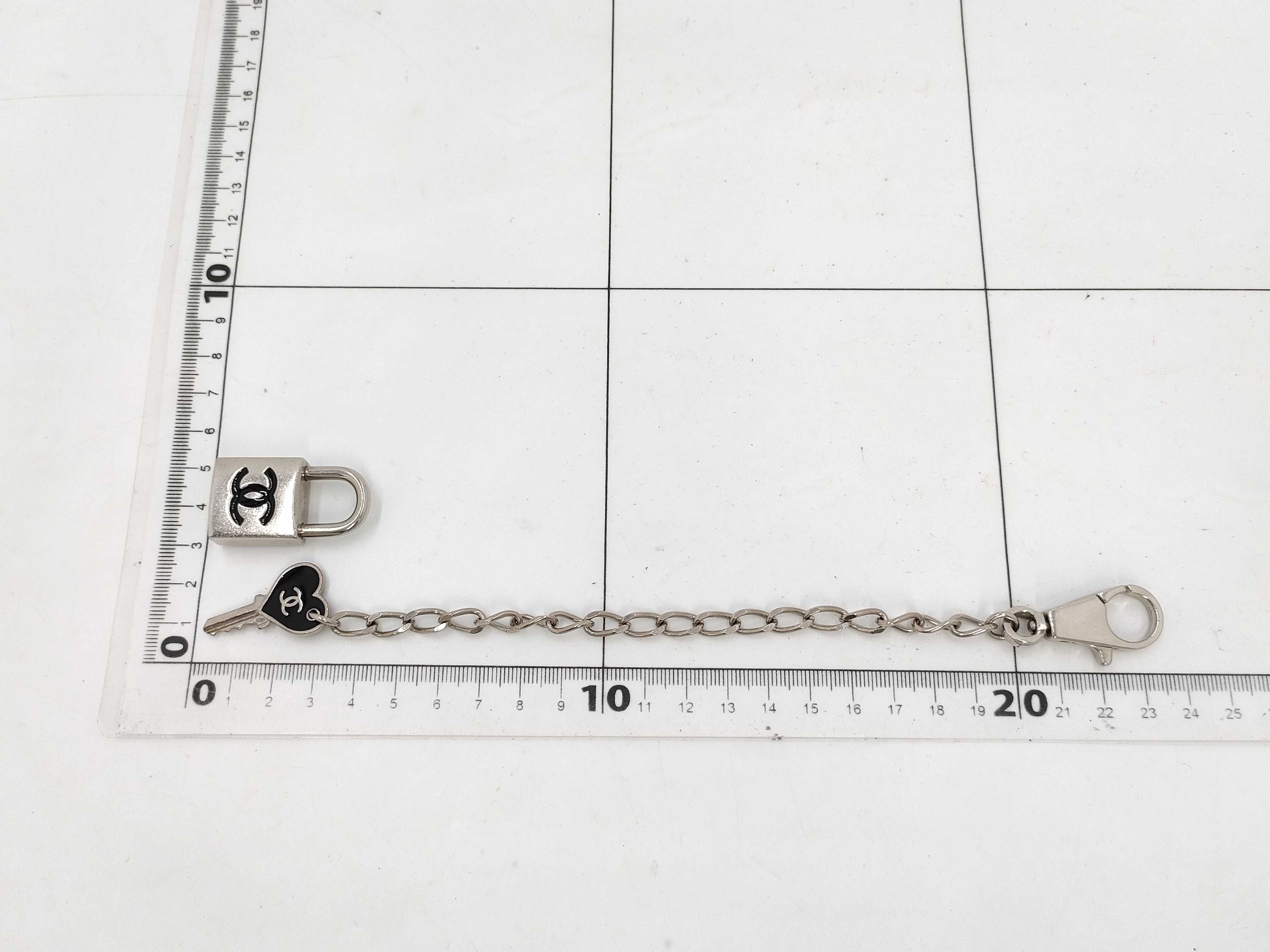 07P Chanel Lock Motif Chain Bracelet with Padlock and Key Charm 7"
