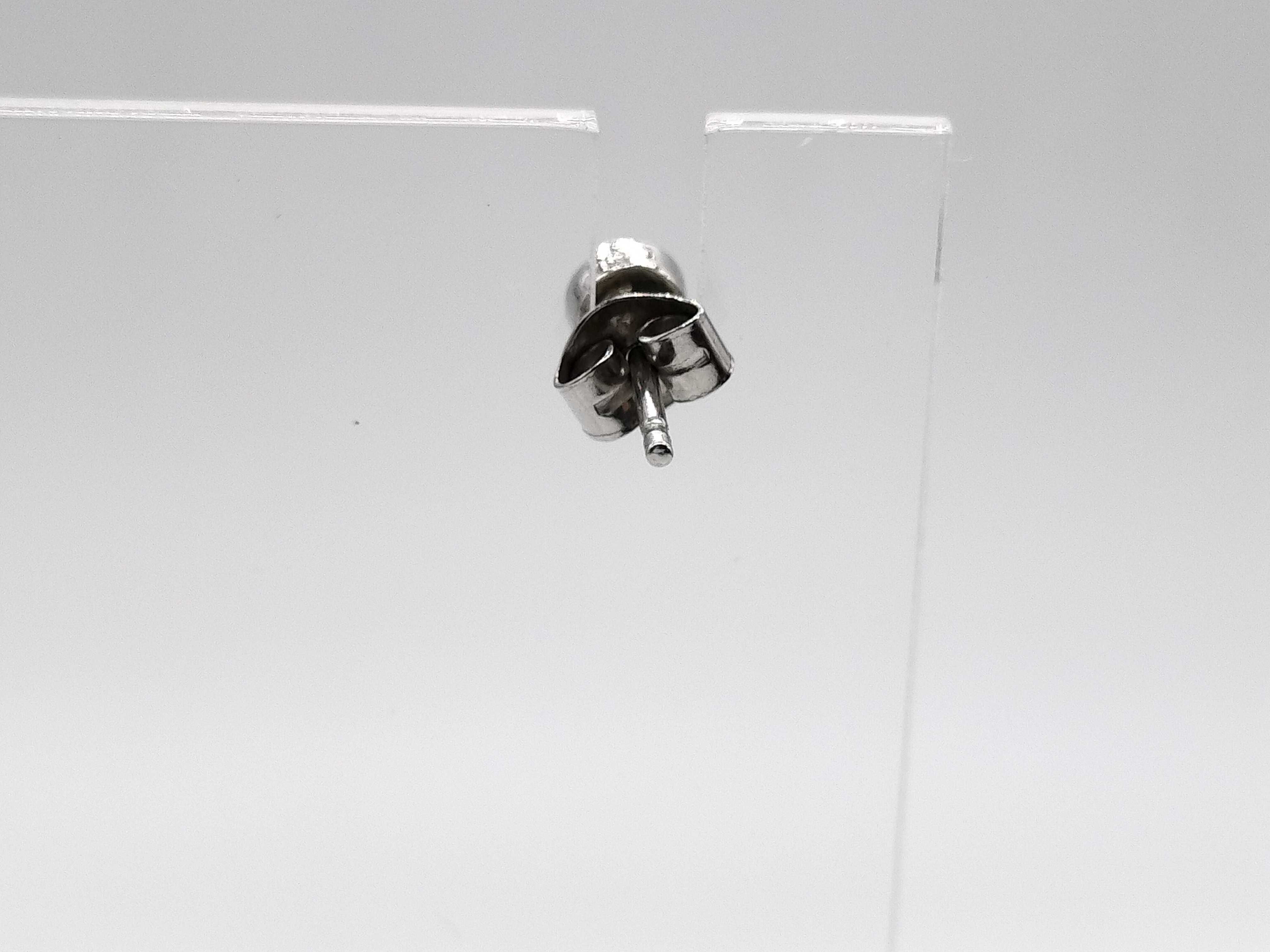 Single Platinum and Bezel Set Diamond Stud Earring