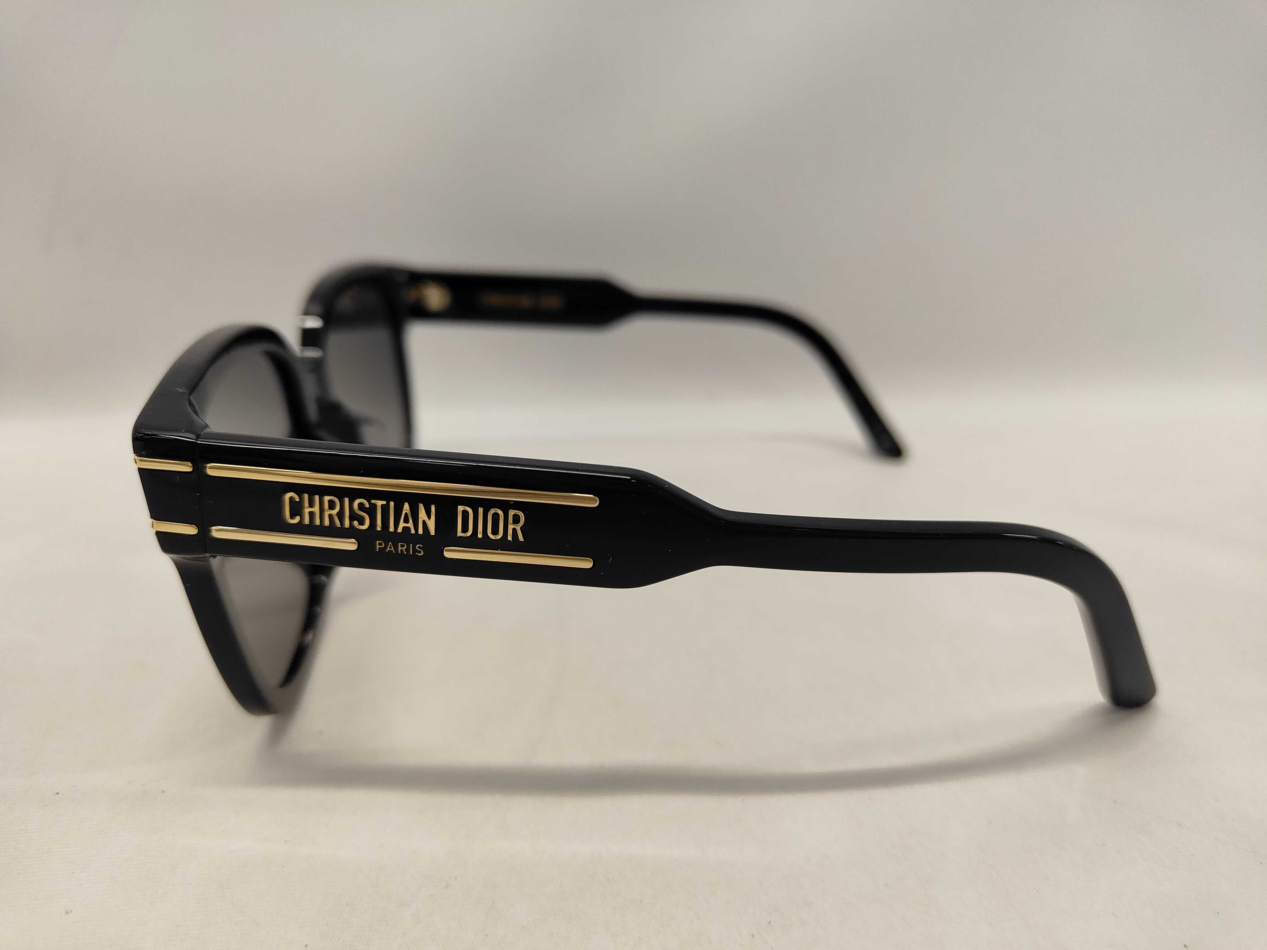 Christian Dior DiorSignature S7F Black Acetate Square Sunglasses with Box