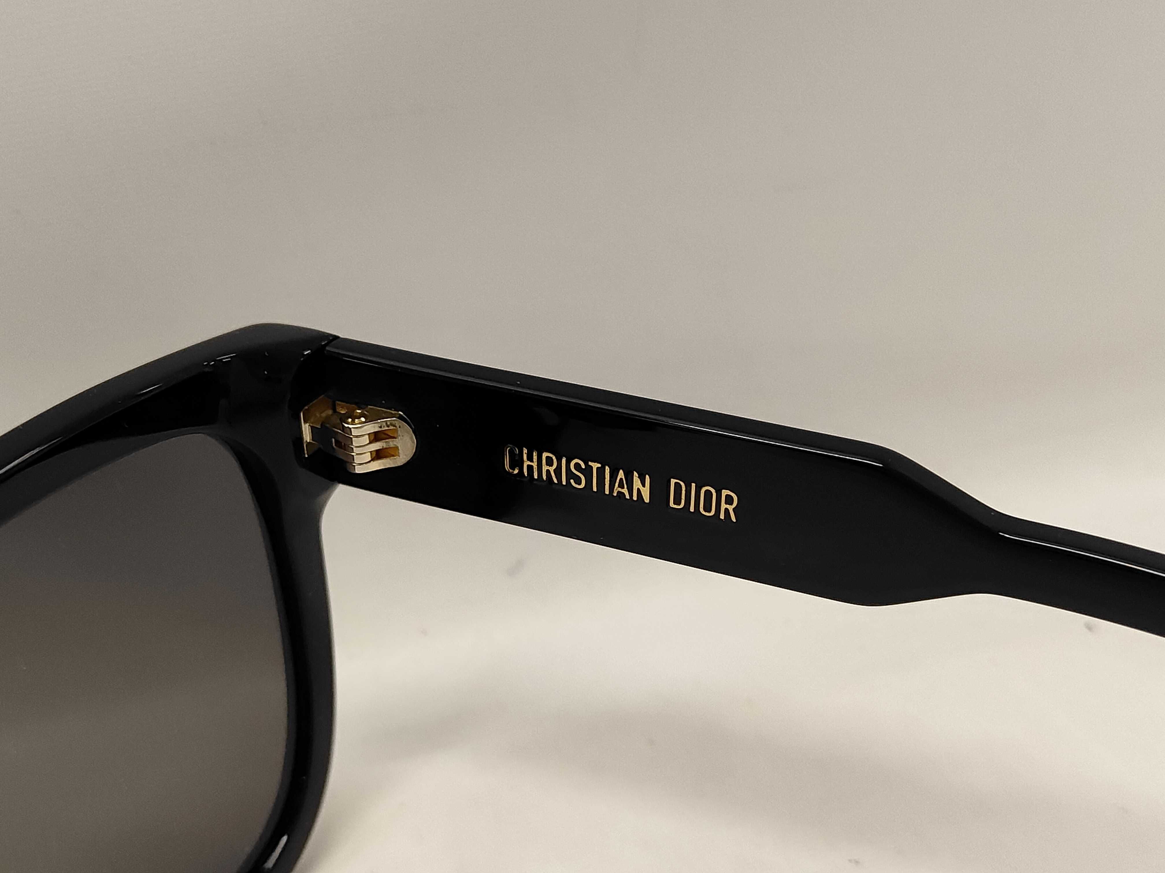 Christian Dior DiorSignature S7F Black Acetate Square Sunglasses with Box