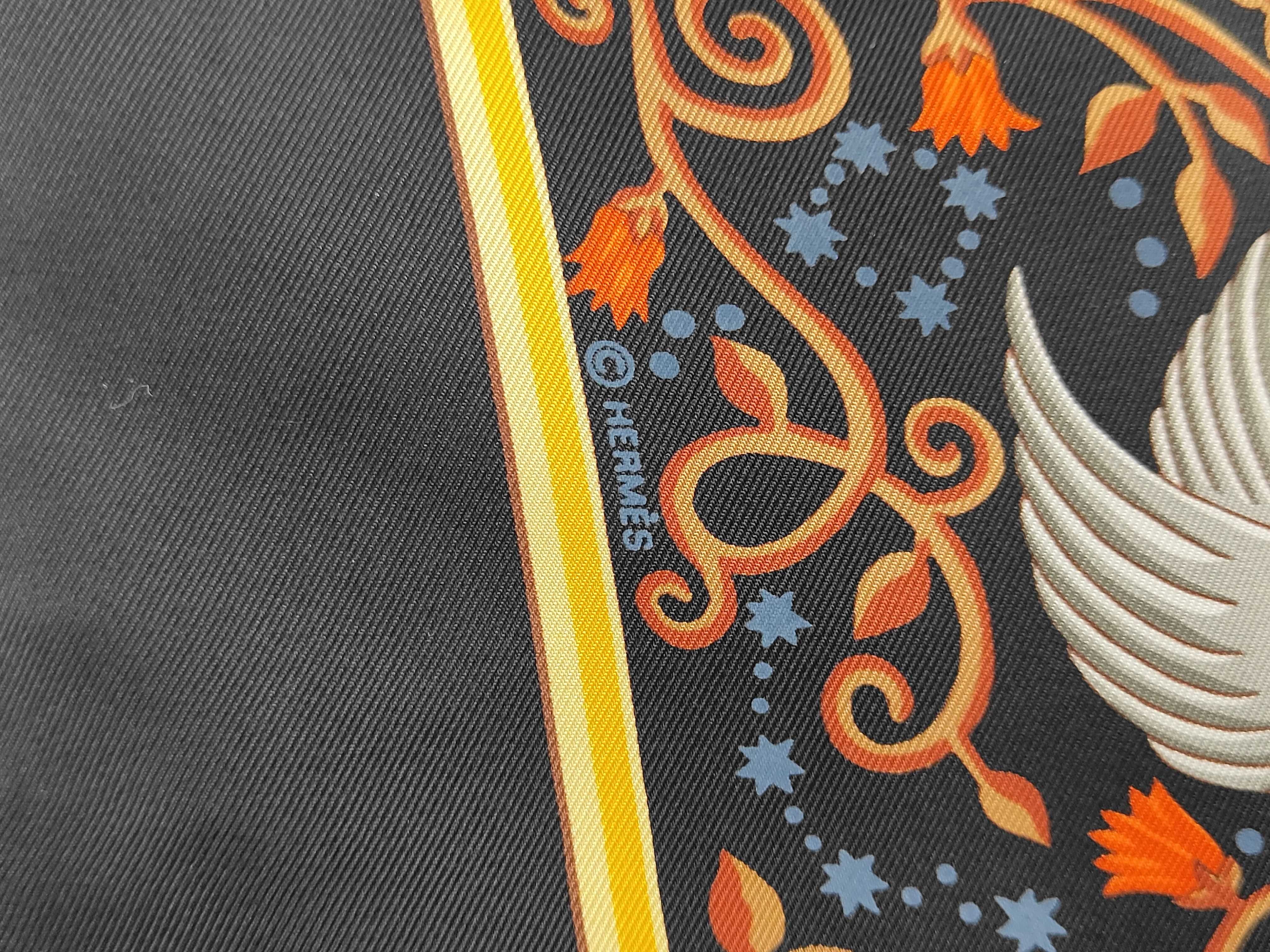 Hermes Silk Carre 90 Scarf in the www.hermes.com Pattern