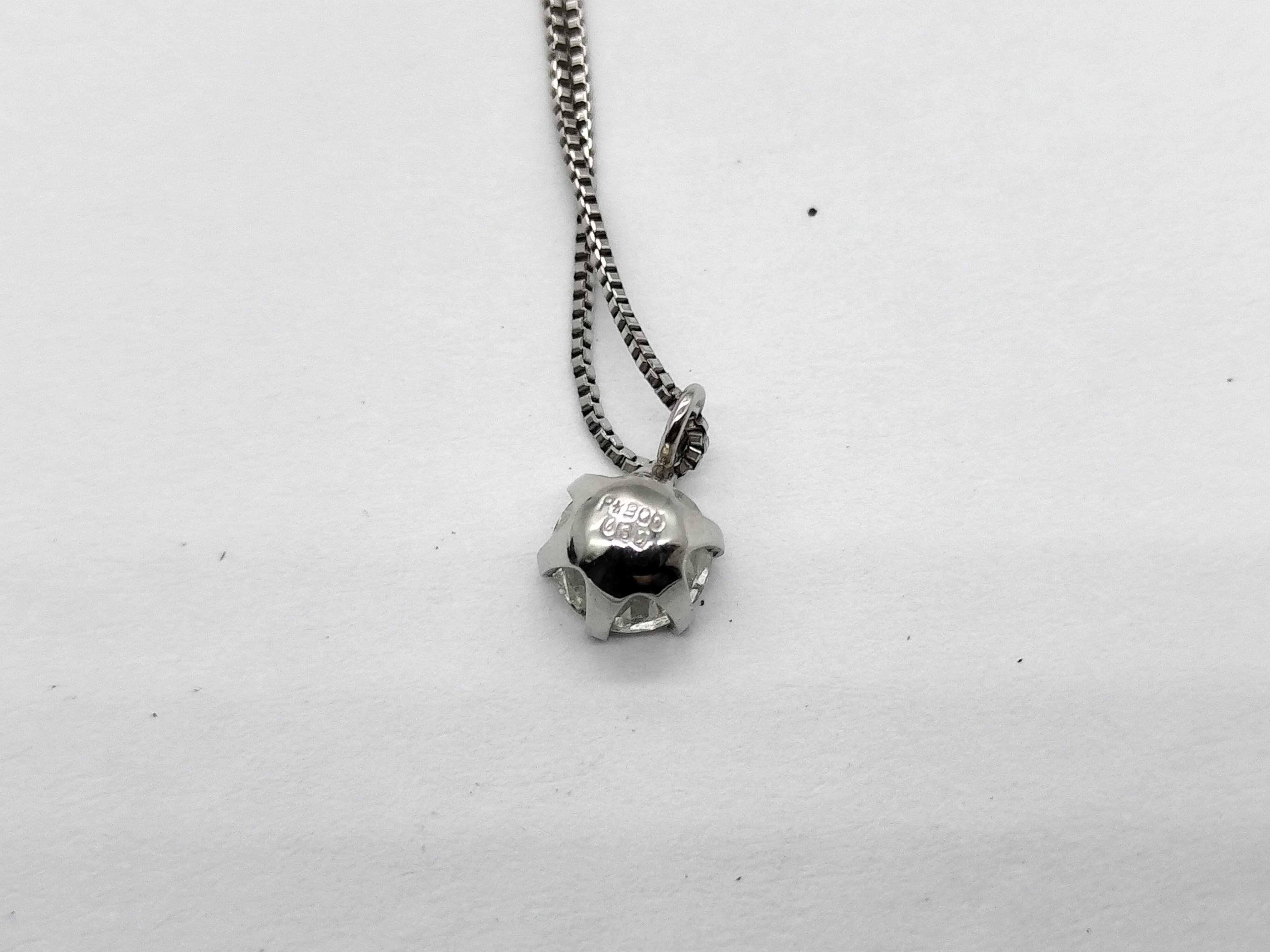 Platinum Diamond Solitaire Pendant Necklace