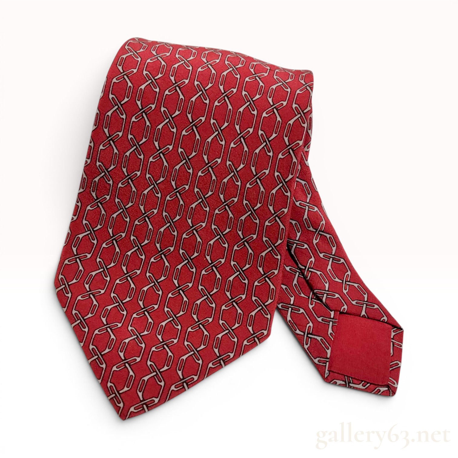 Hermes Paris Silk Necktie Pattern 897 PA Red Geometric Chain Link