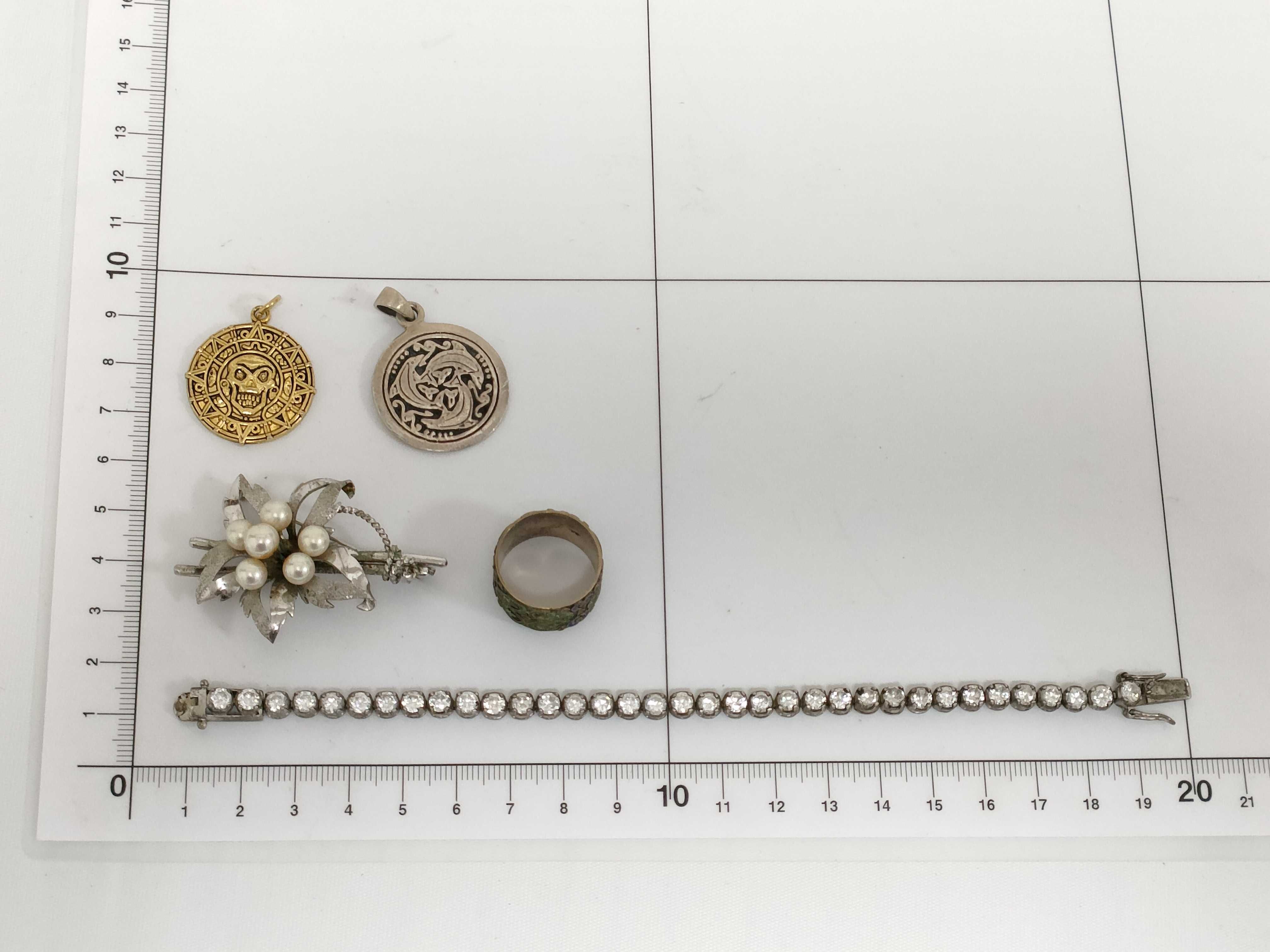 An Assortment of Vintage and Contemporary Sterling Silver & Gold Vermeil Jewelry - 166 grams