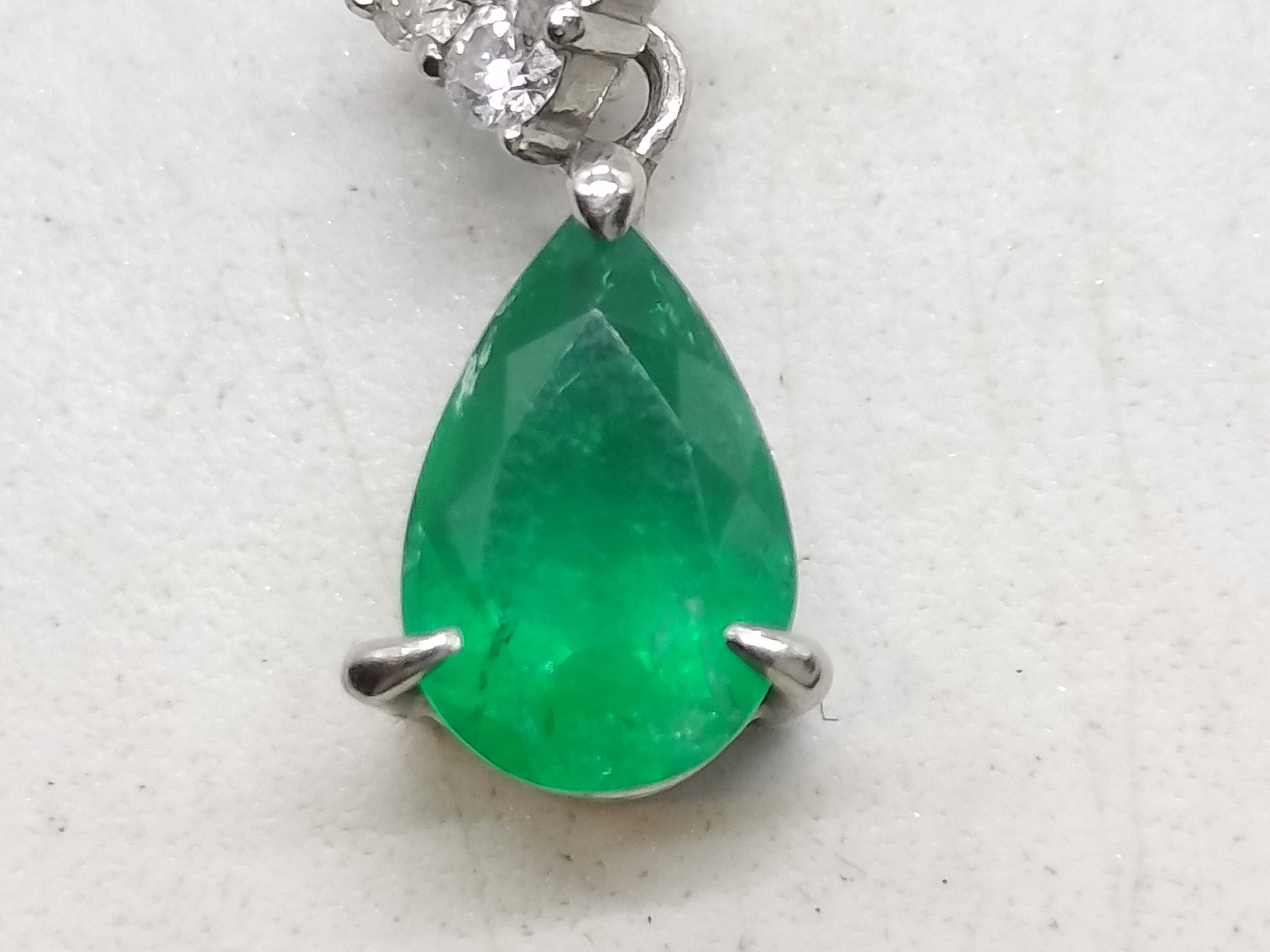 Platinum Emerald and Diamond Pendant Necklace