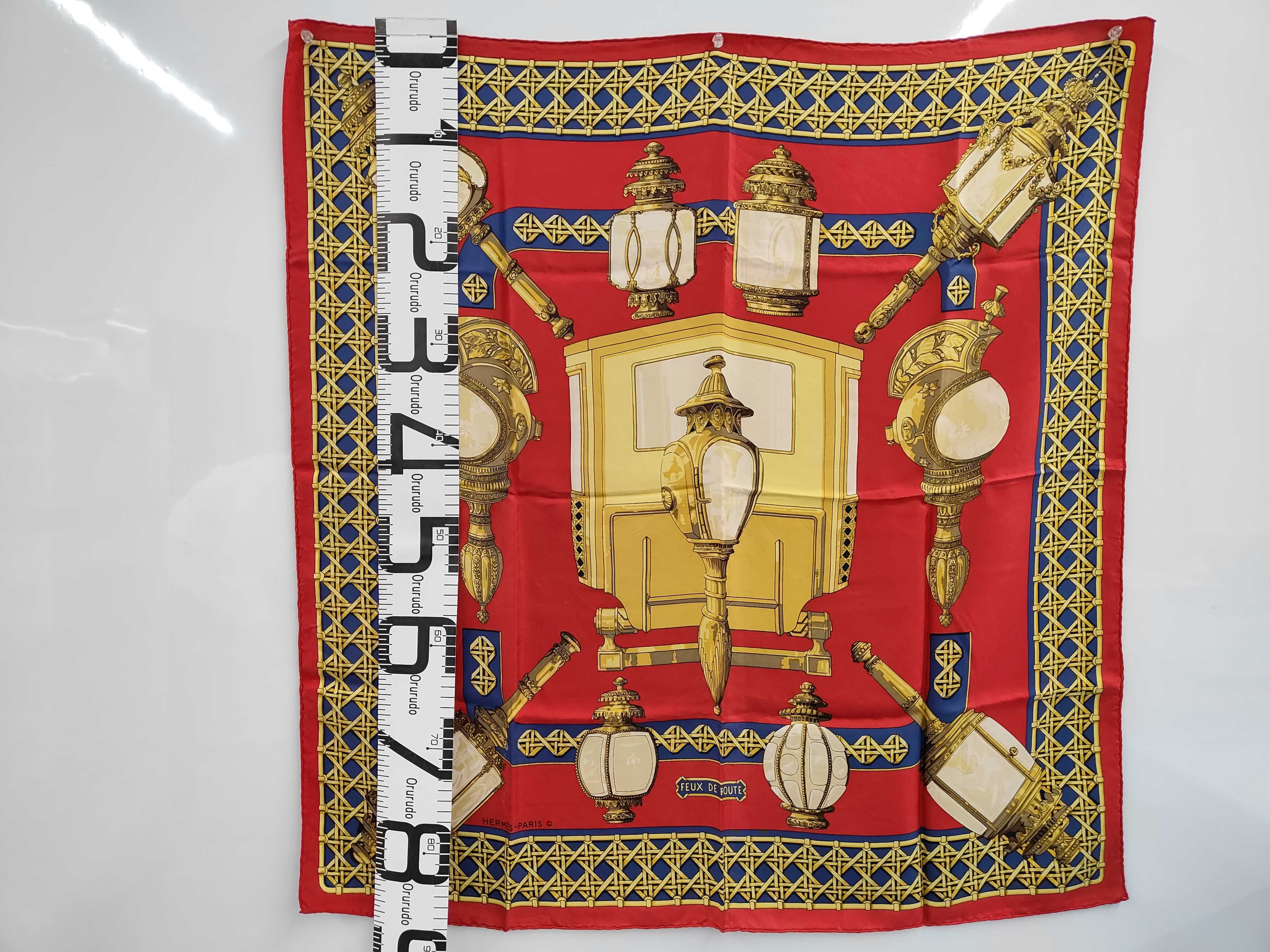 Hermes Paris Feux de Route Silk Carre 90 Scarf