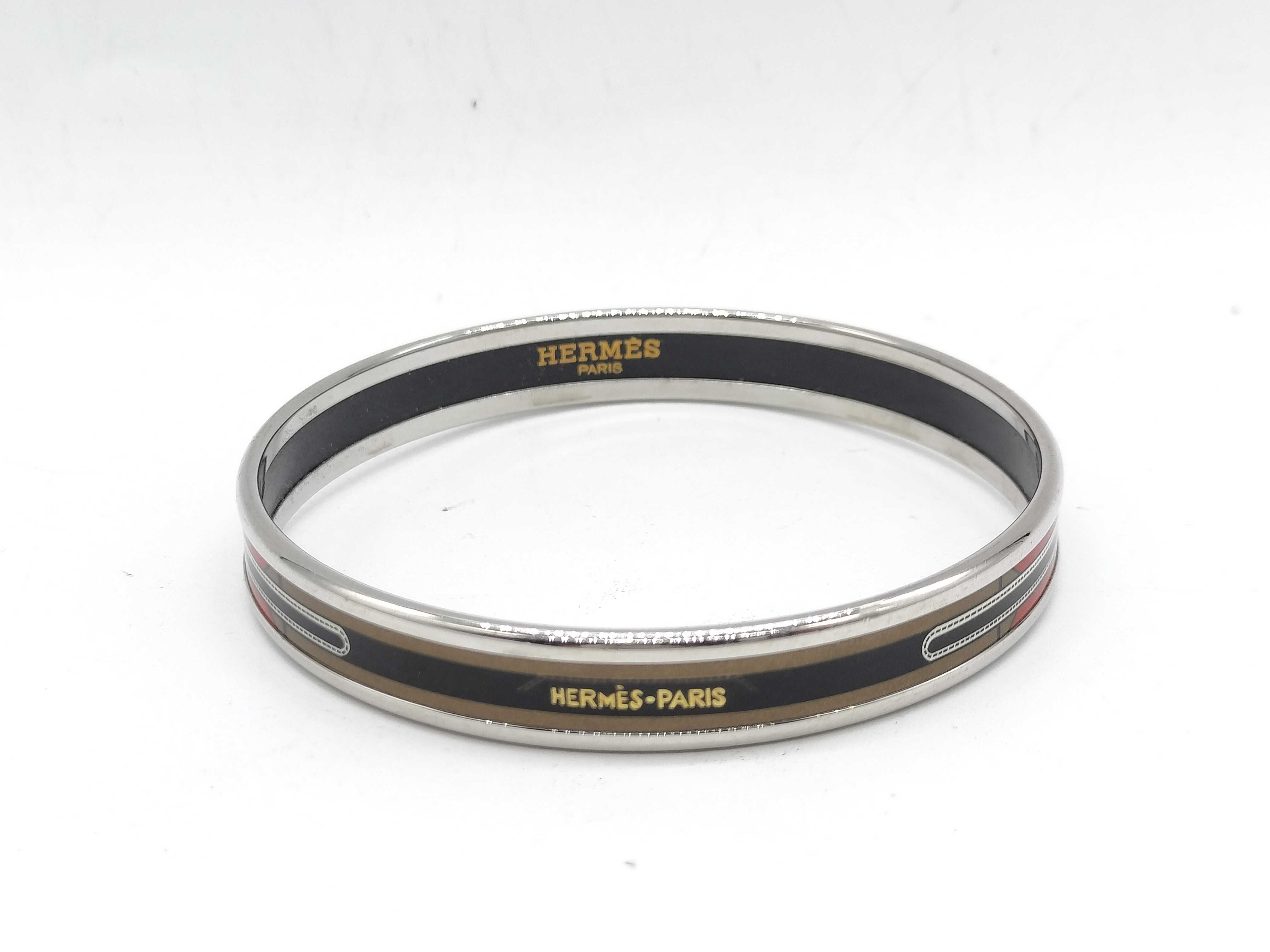 Hermes Narrow Enamel Bangle with Belt and Buckle Motif