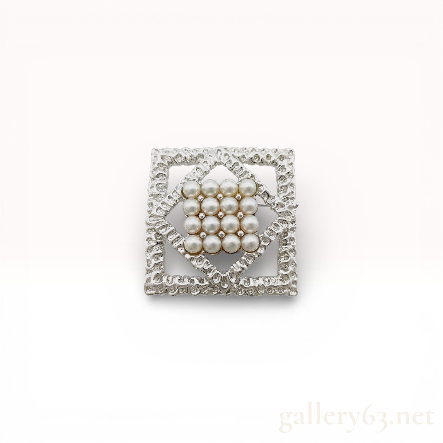 Sterling Silver and Pearl Geometric Openwork Brooch