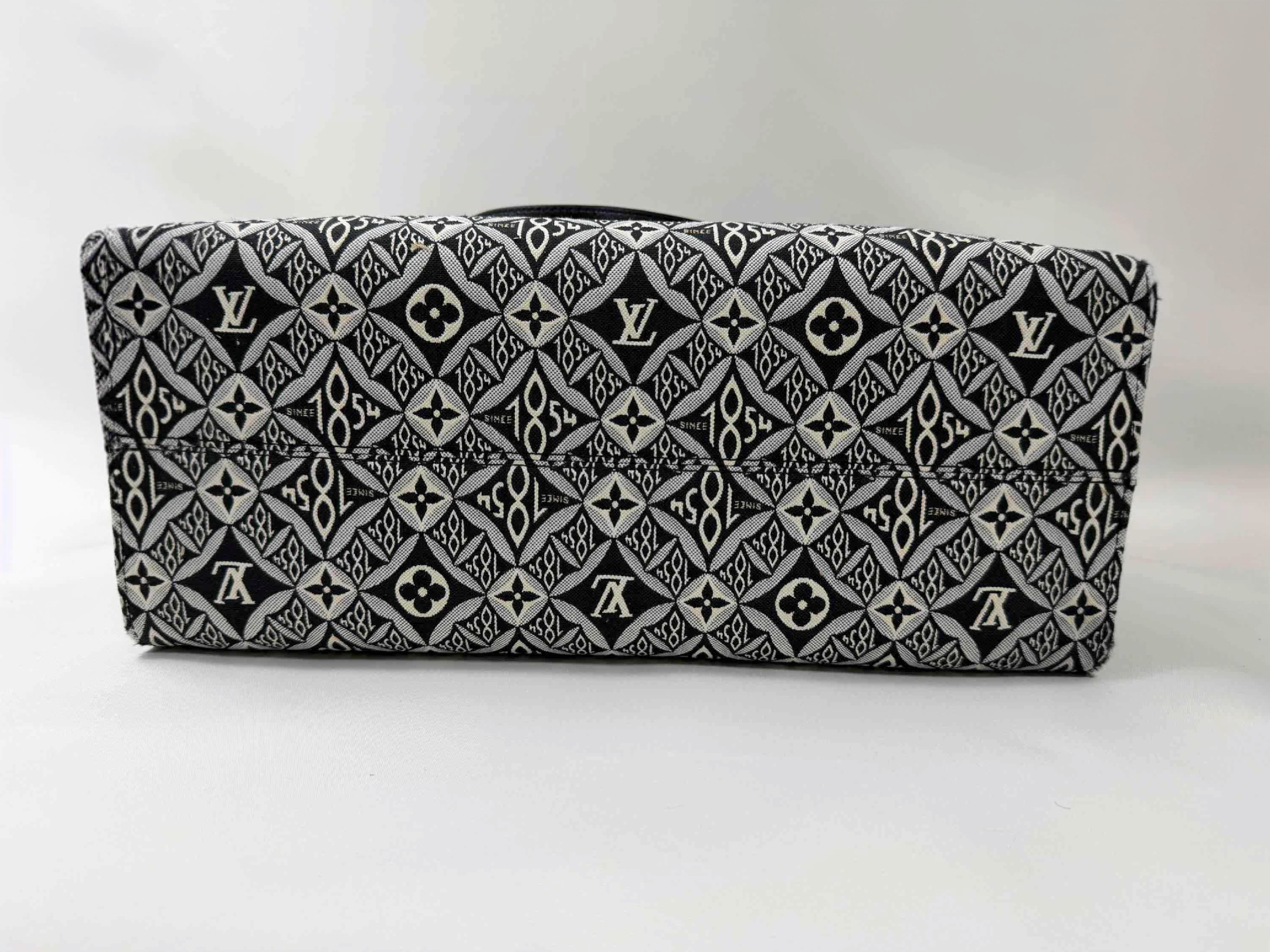 Louis Vuitton Since 1854 OnTheGo GM Monogram Jacquard Tote Bag
