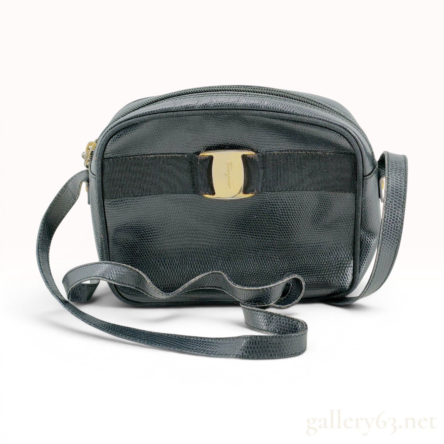 Salvatore Ferragamo Vara Lizard-Embossed Leather Camera Bag