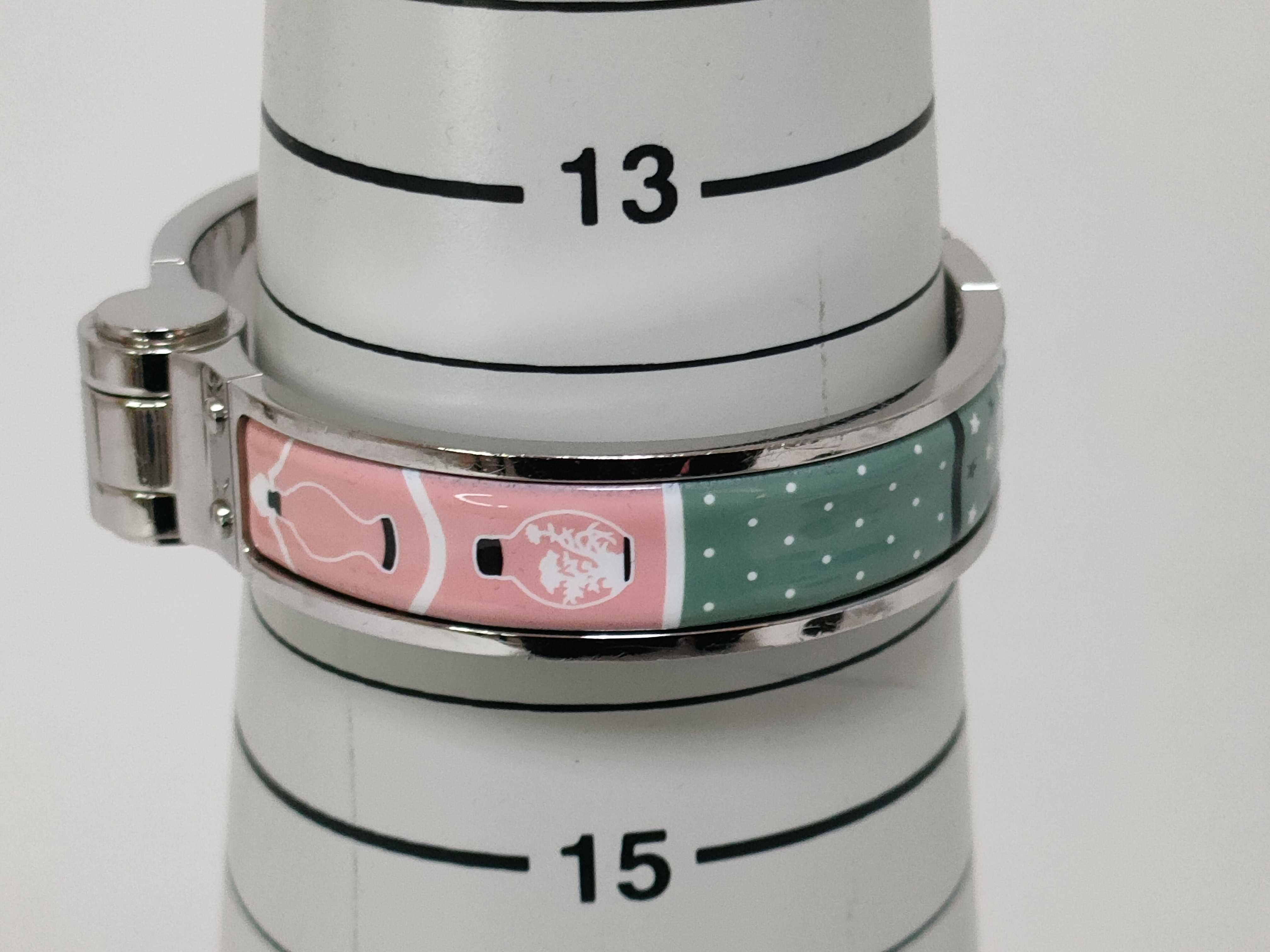 Hermes Tenues de Jour Enamel Hinged Bangle Bracelet