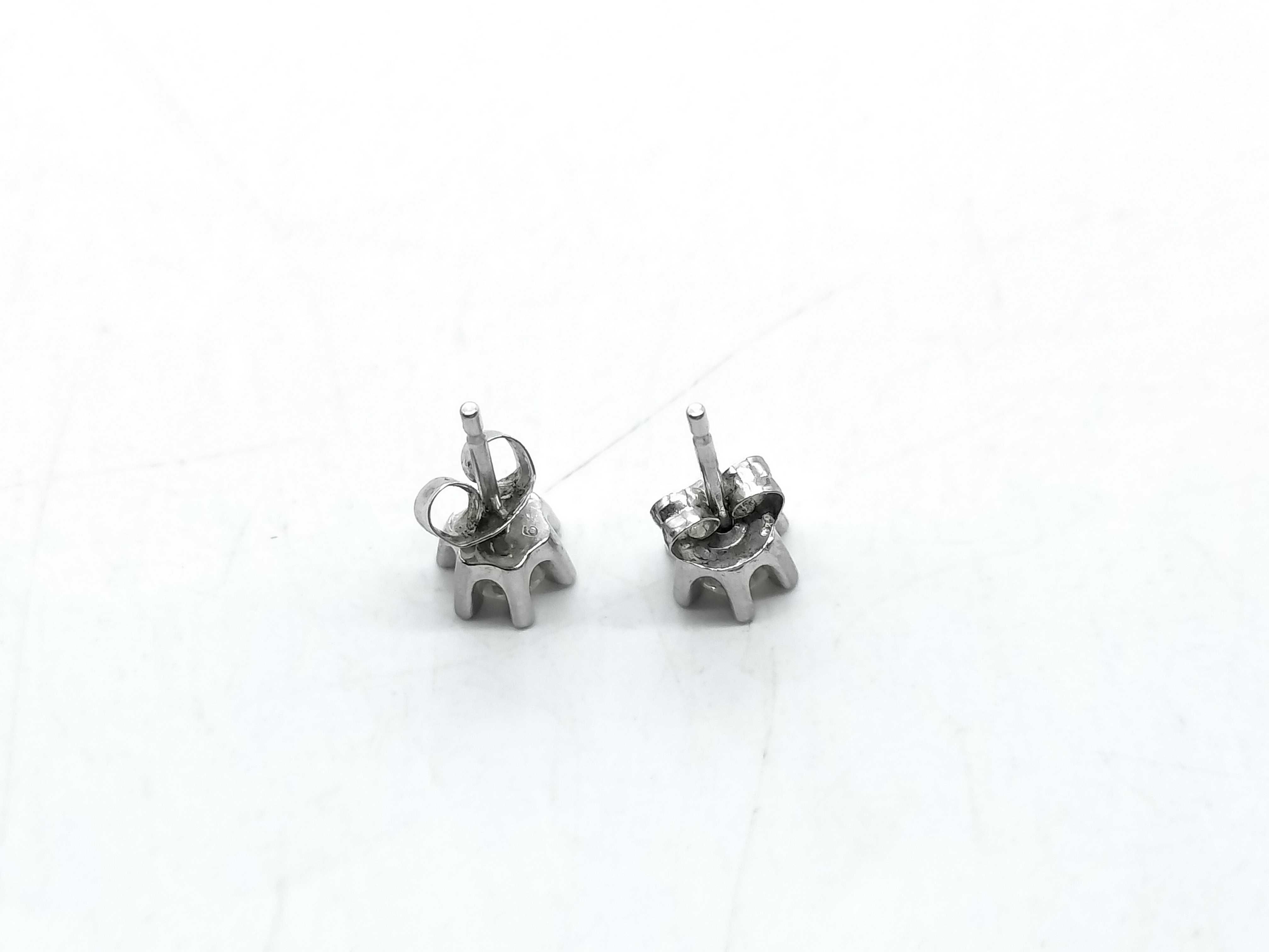Pair of Pt850 Platinum and Diamond Solitaire Stud Earrings
