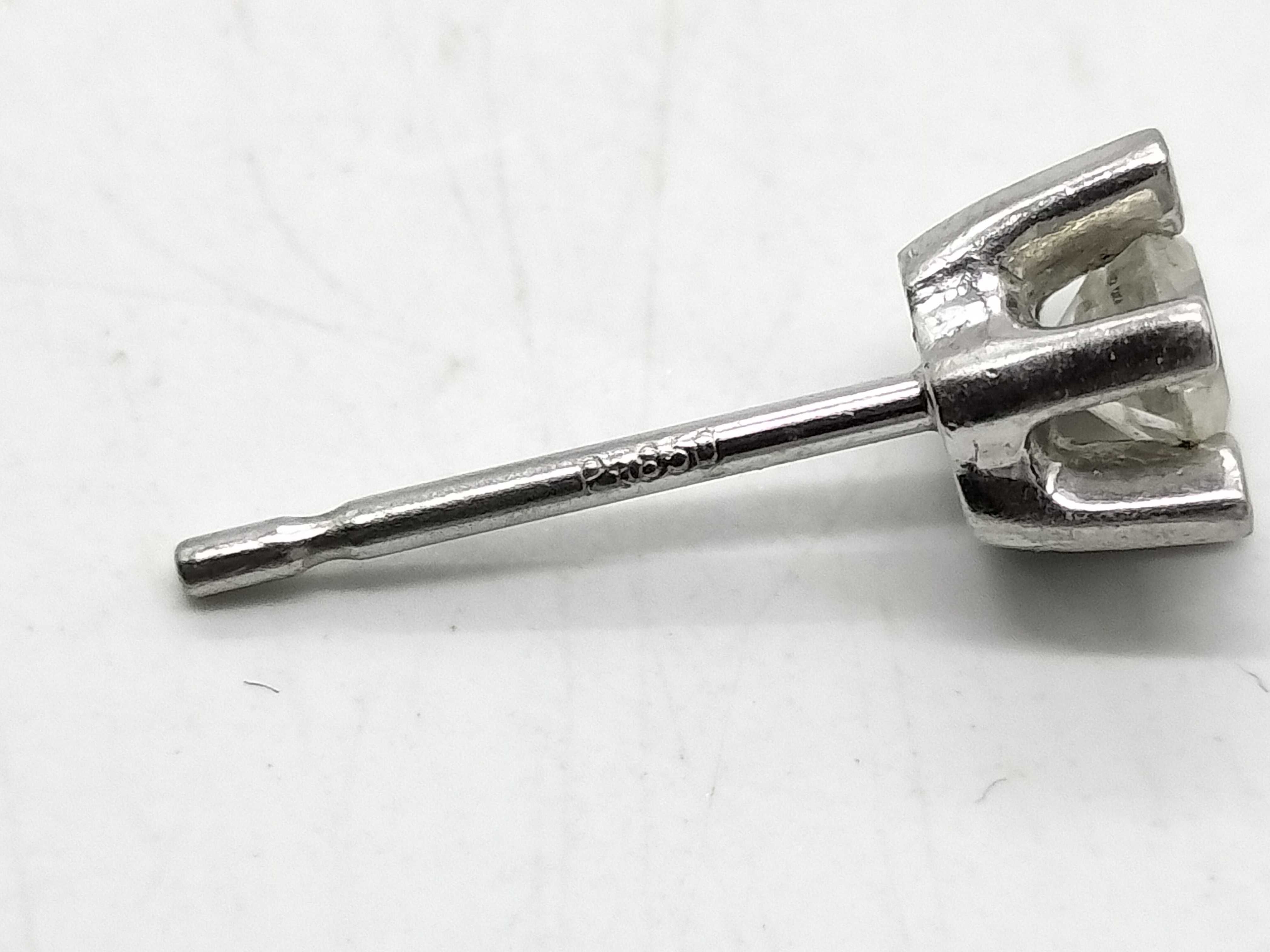 Pair of Pt850 Platinum and Diamond Solitaire Stud Earrings