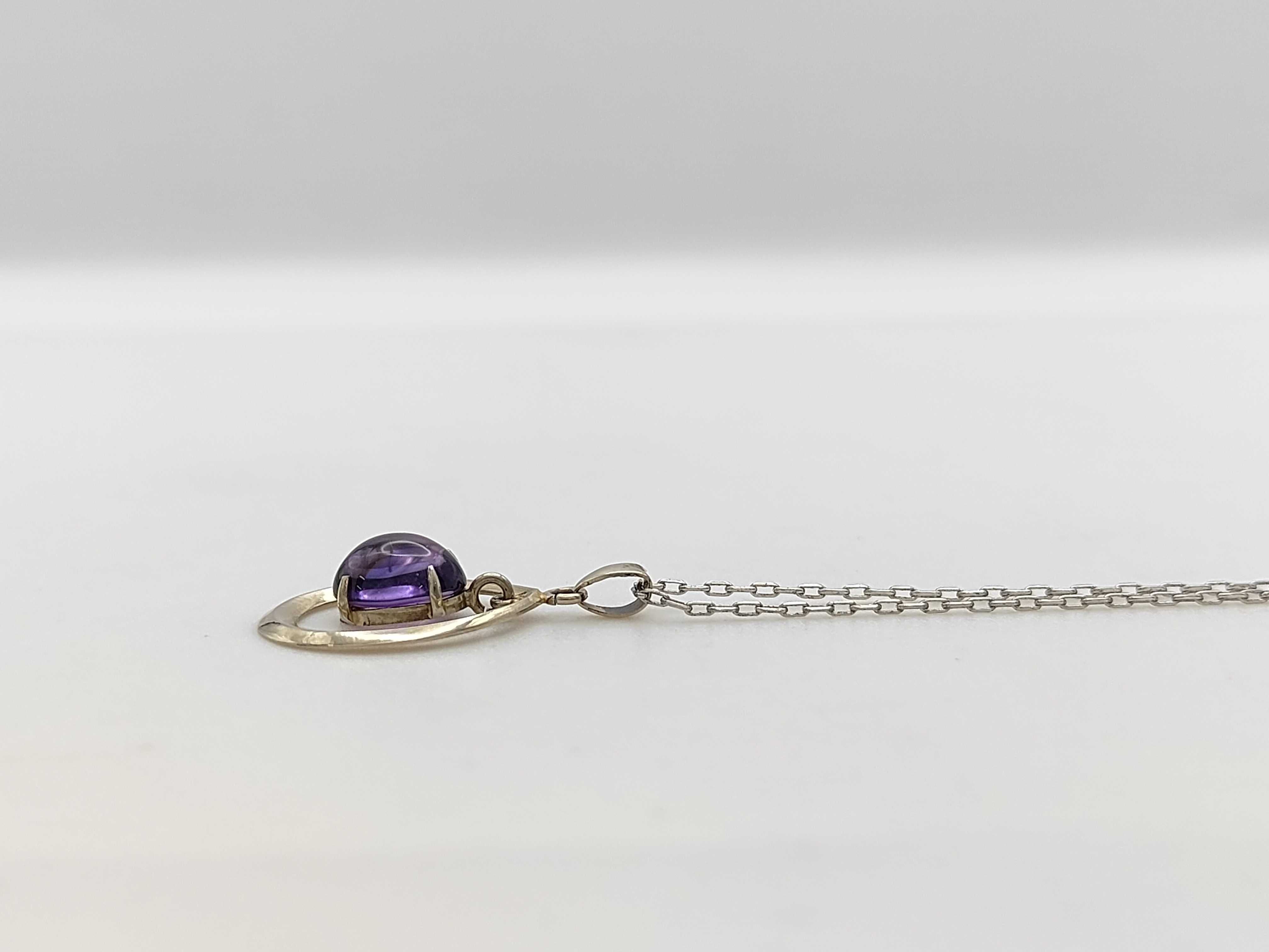 14 Karat White Gold and Amethyst Teardrop Pendant Necklace