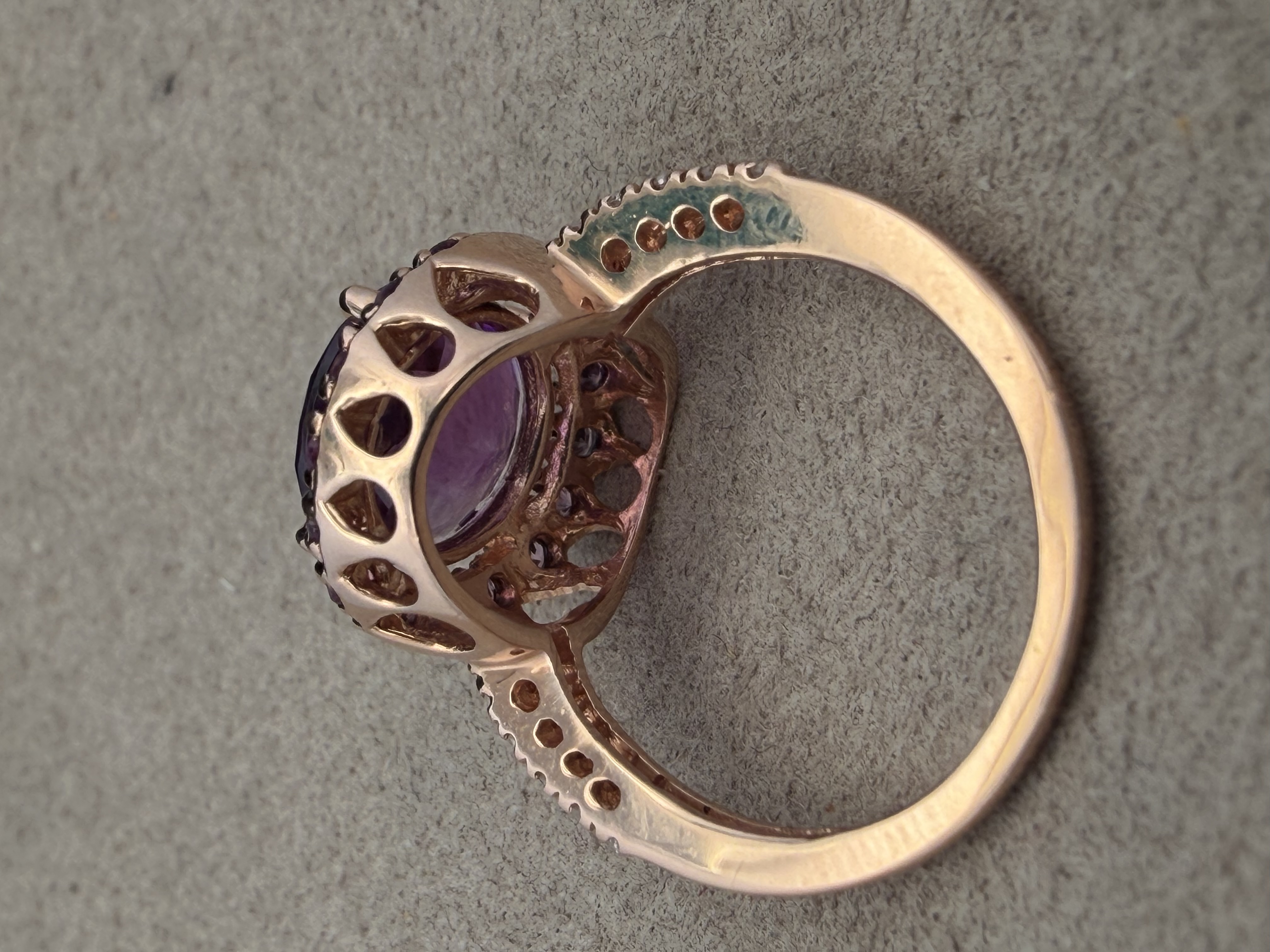 14k Amethyst Diamond Ring