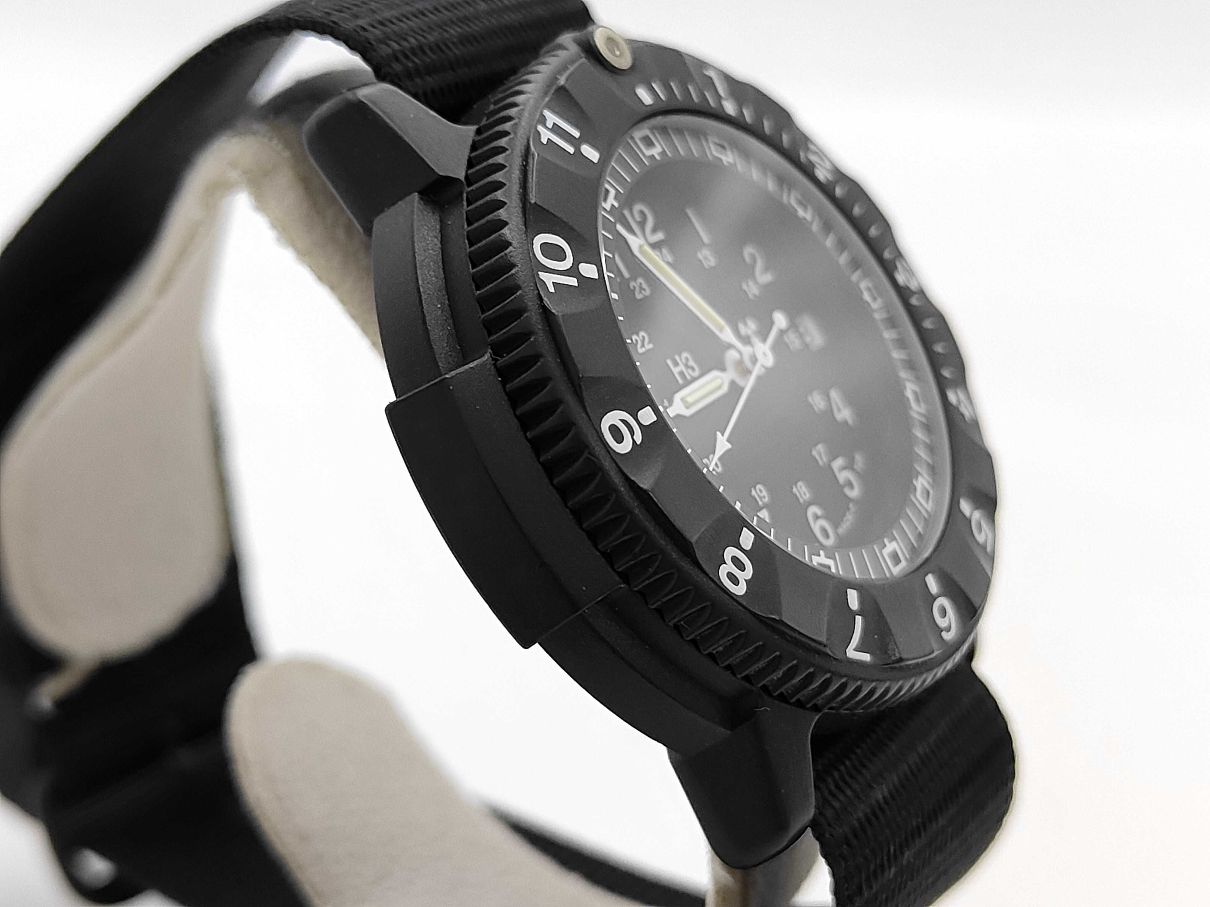 Traser H3 P6500 Type 6 Military Wristwatch Reference P6500.400.33.01