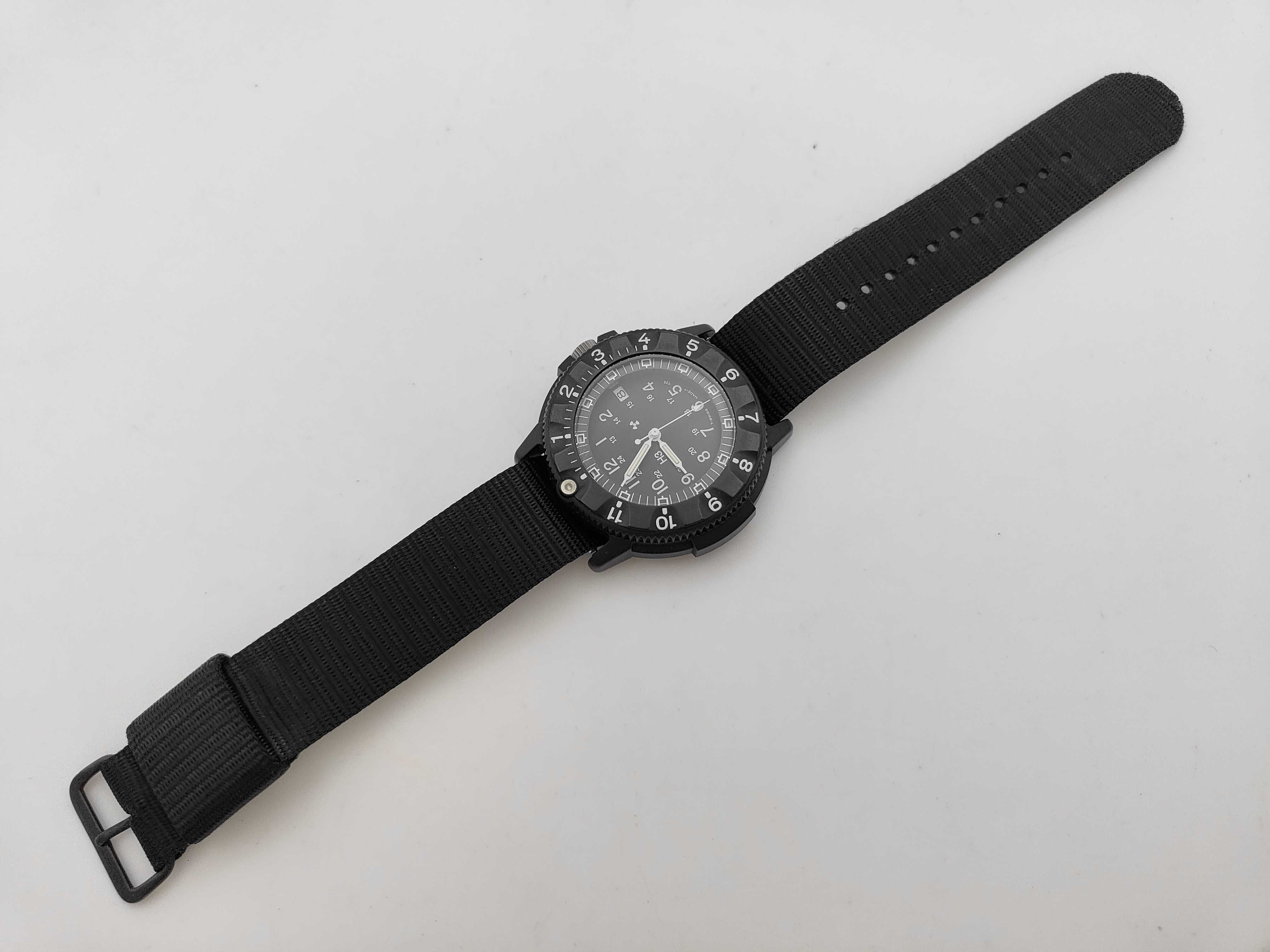 Traser H3 P6500 Type 6 Military Wristwatch Reference P6500.400.33.01
