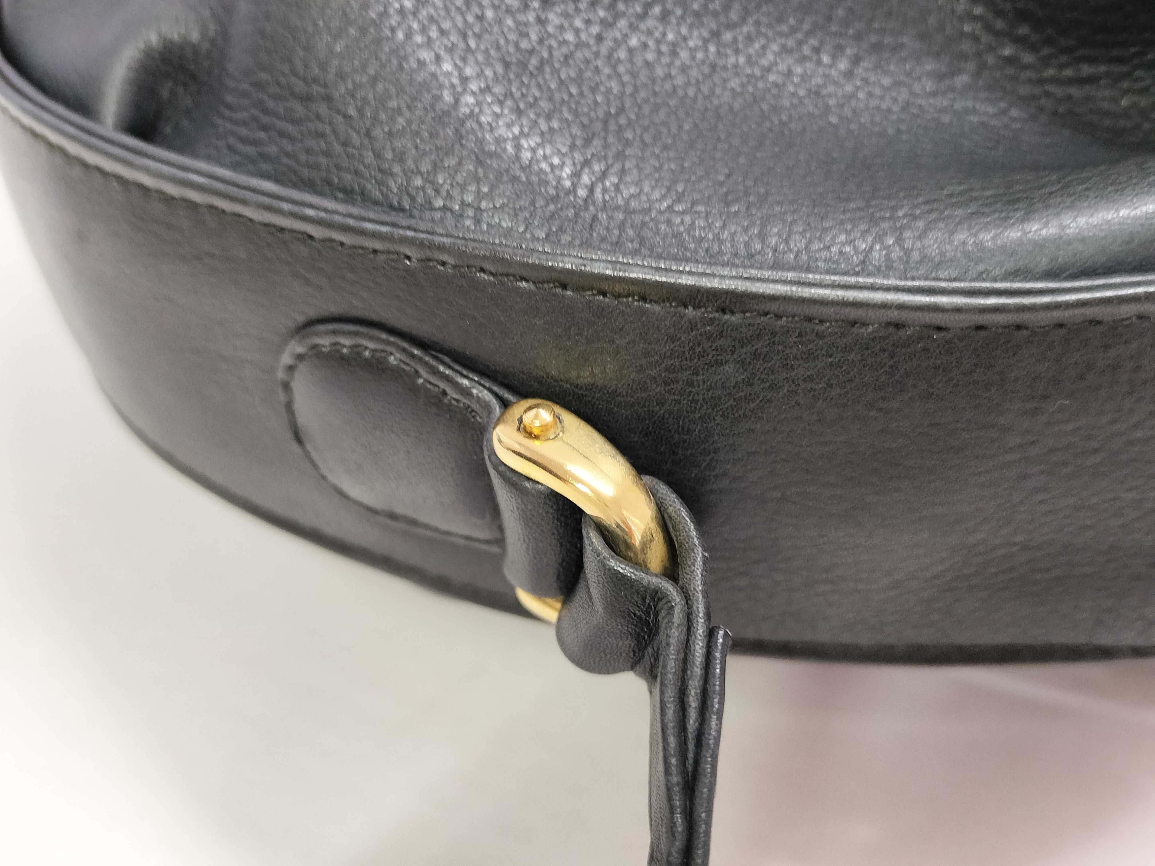 Vintage Gucci Black Grained Leather Drawstring Bucket Bag