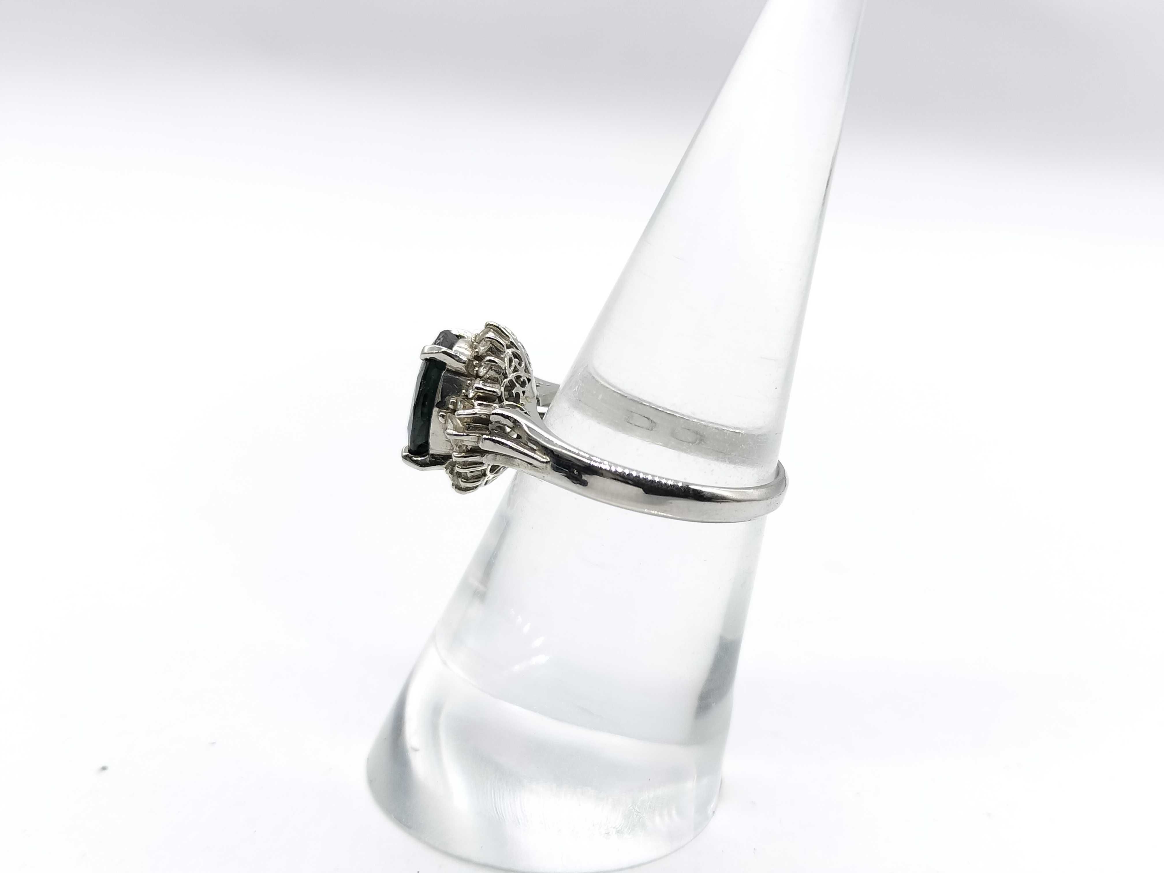 Platinum Blue Sapphire and Diamond Ballerina Cluster Ring 2.89 Carat Sapphire