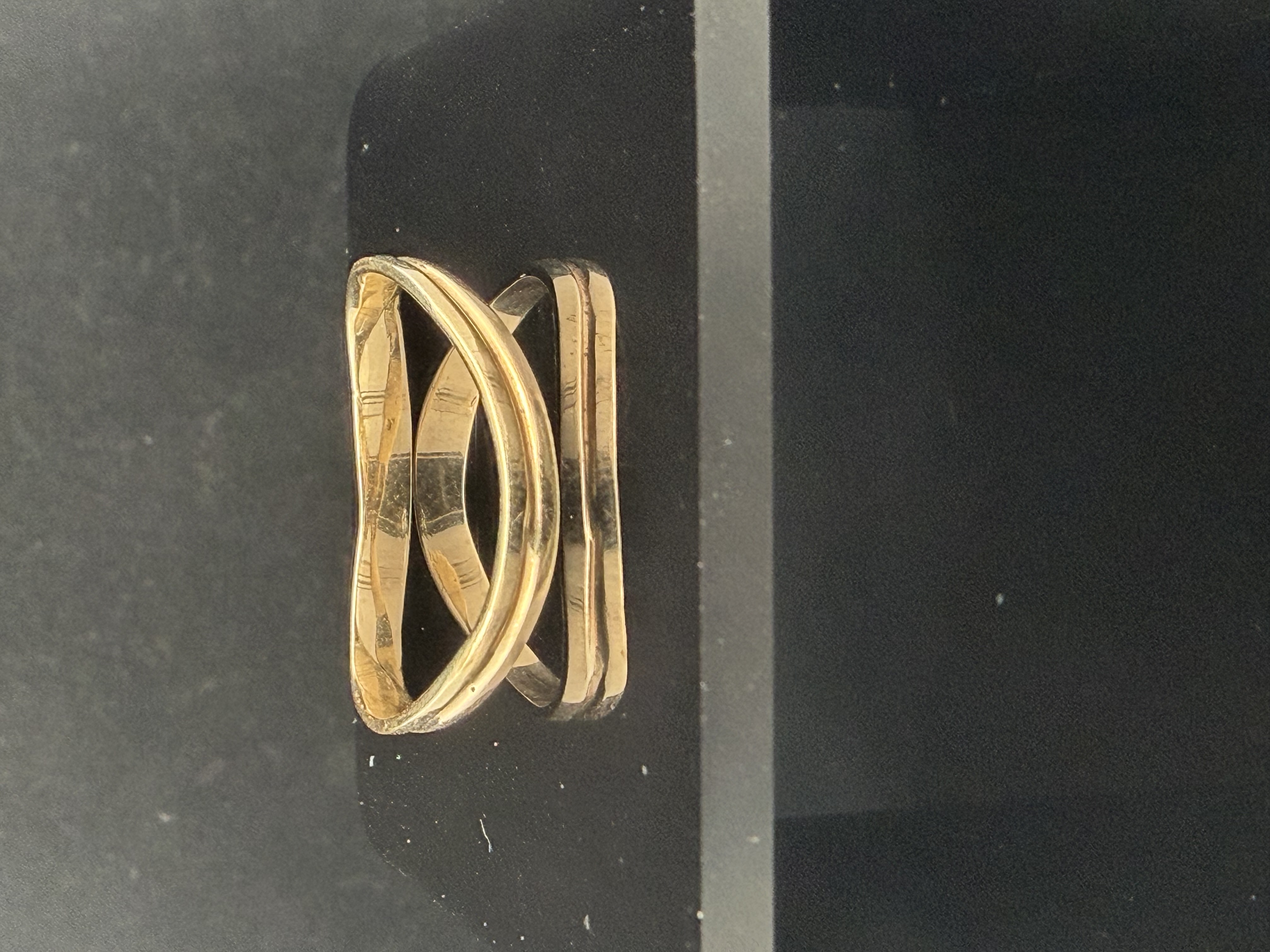 10k Yellow Gold Wave Ring
