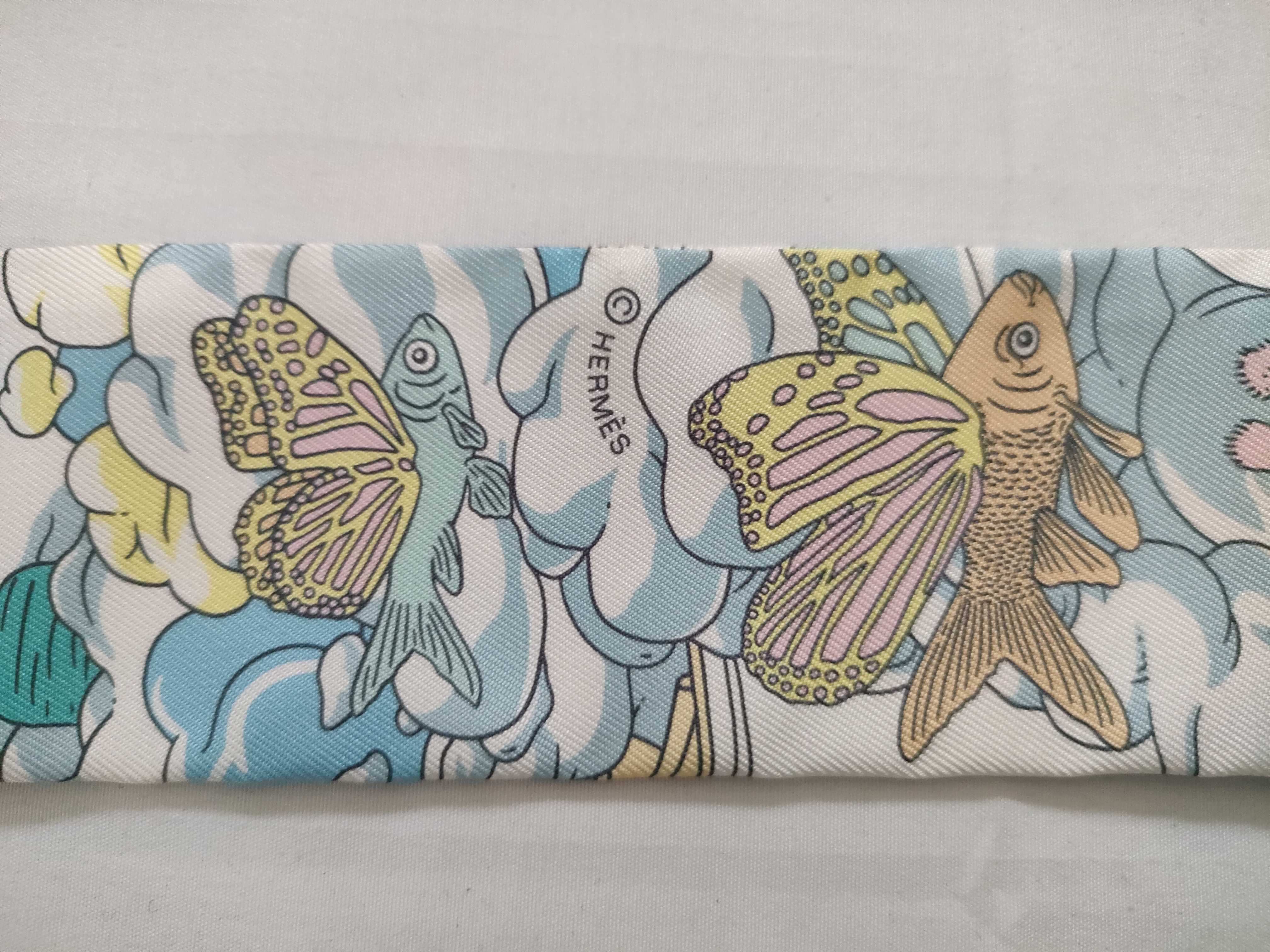 Hermes Sur Mon Nuage Silk Twilly Scarf