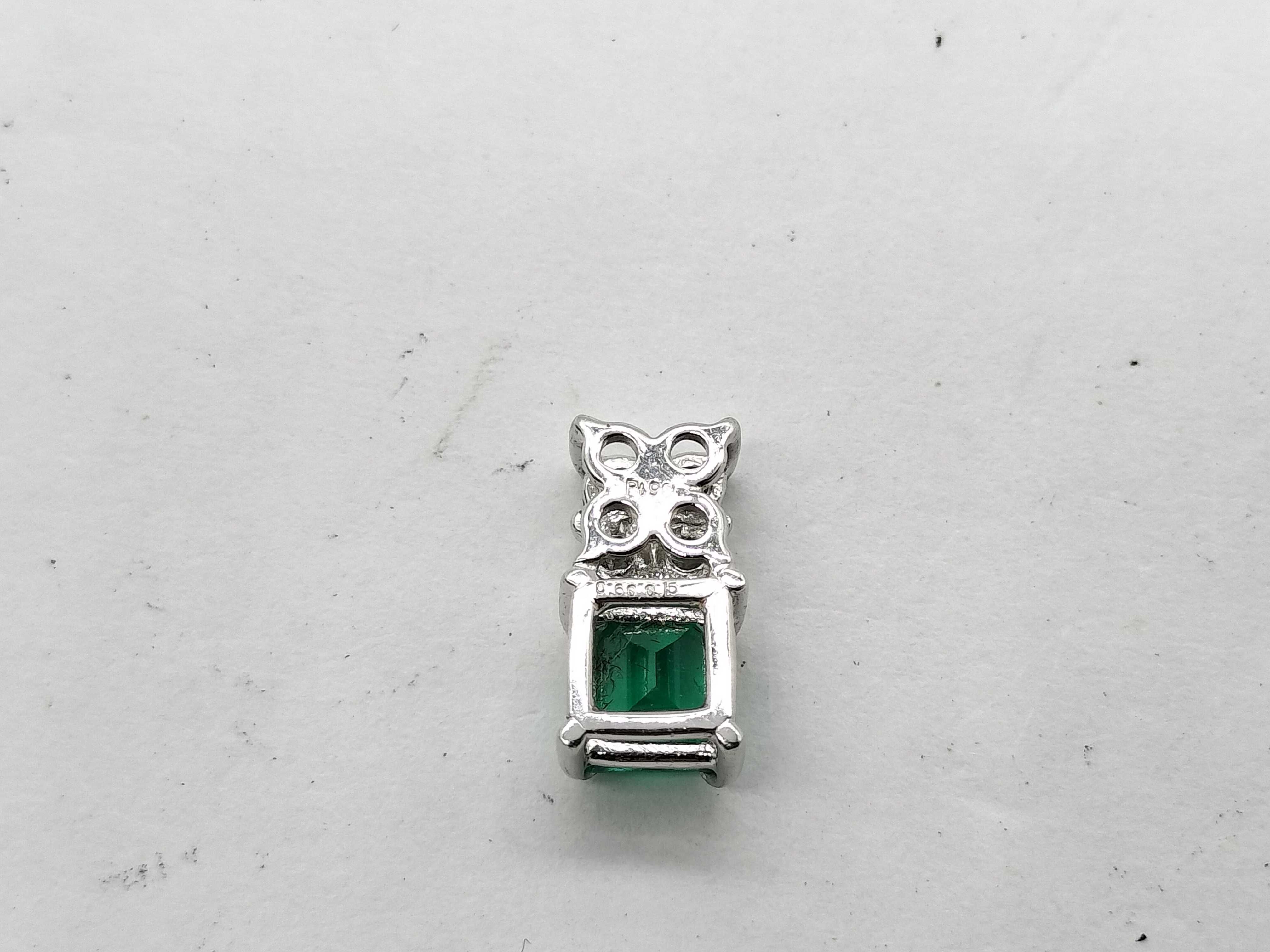 Platinum 0.66 Carat Emerald and 0.15 Carat Diamond Pendant