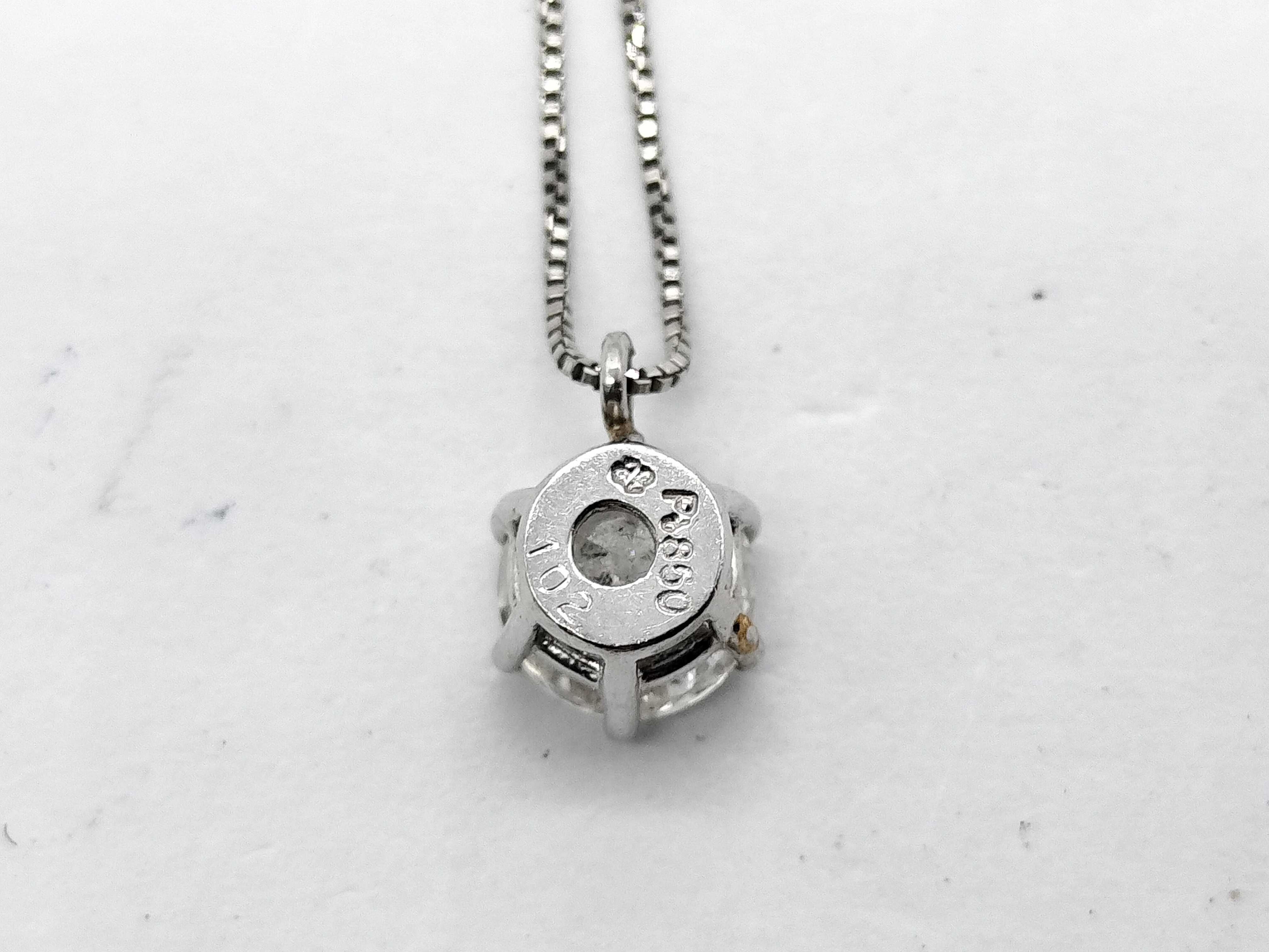 1.02 Carat Diamond and Pt850 Platinum Solitaire Pendant Necklace