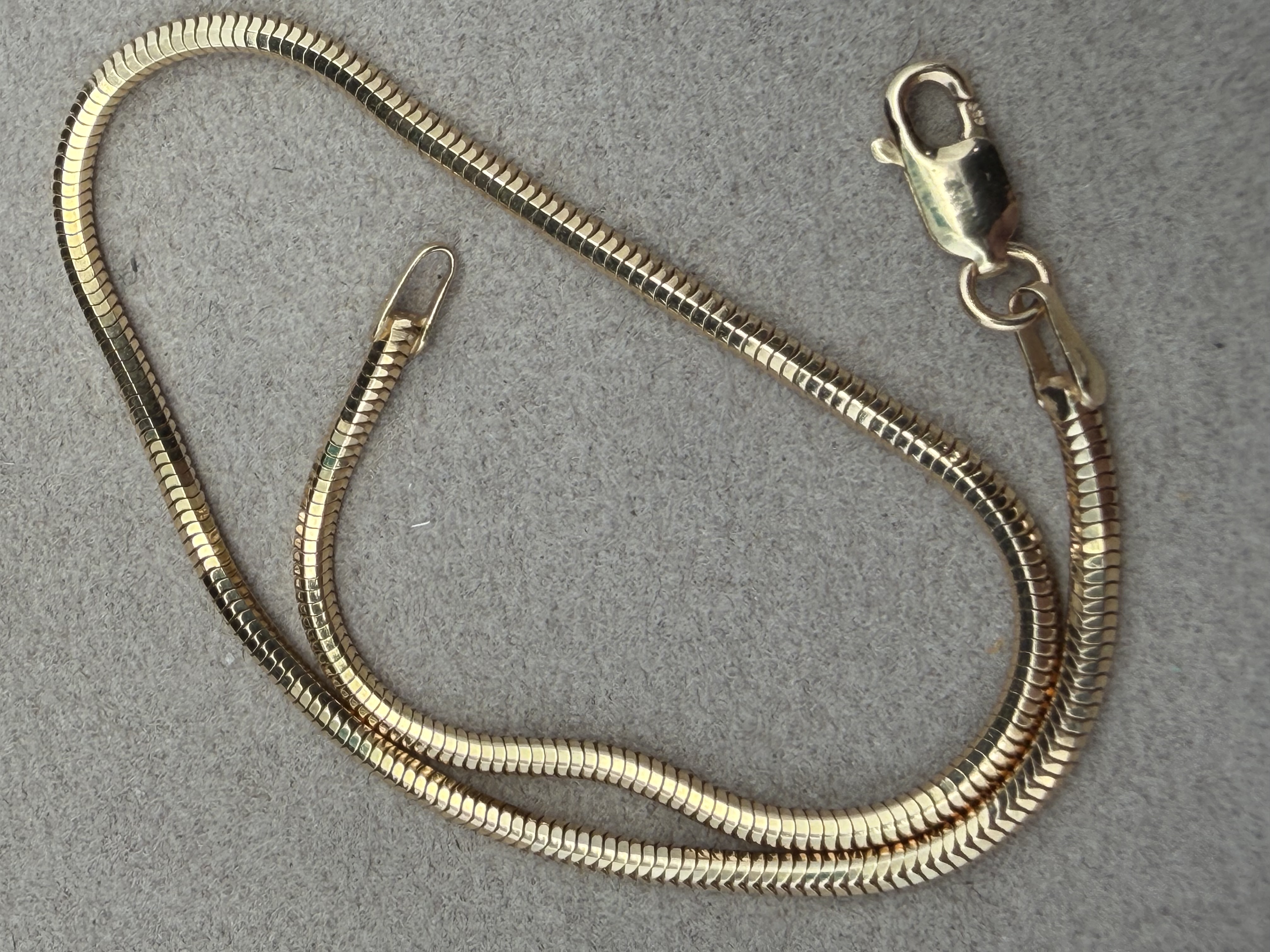 14k Yellow Gold Snake Bracelet