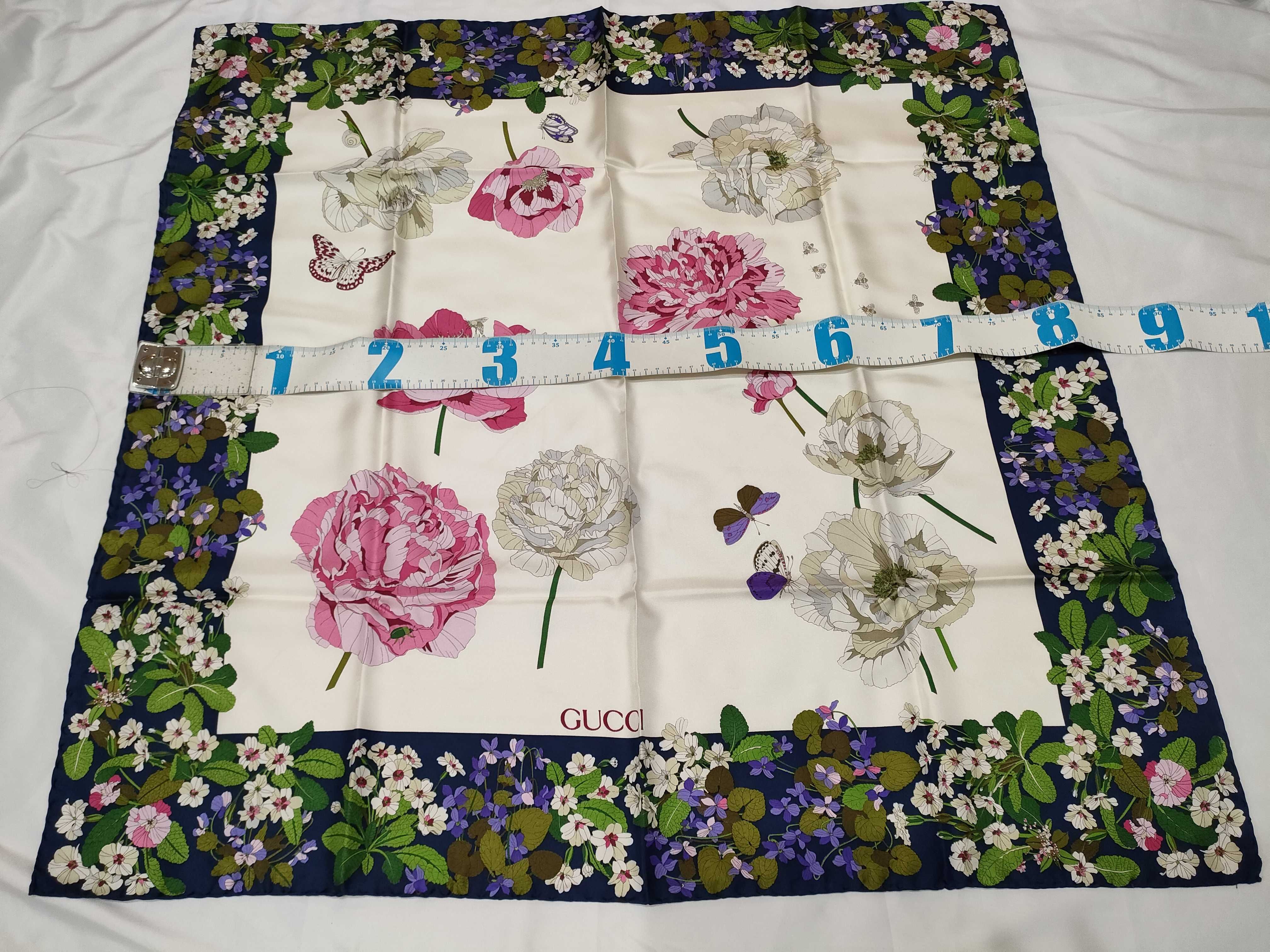 Gucci Flora Motif Silk Square Scarf