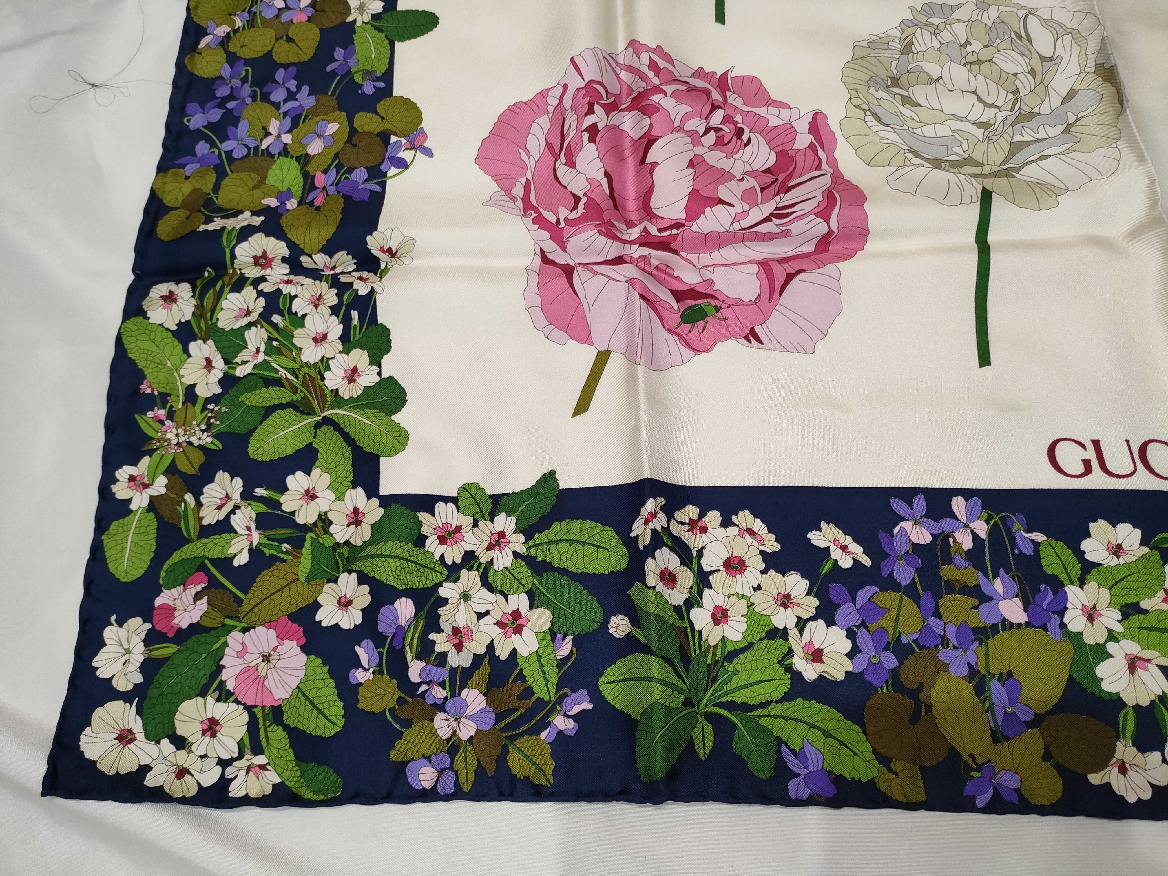 Gucci Flora Motif Silk Square Scarf
