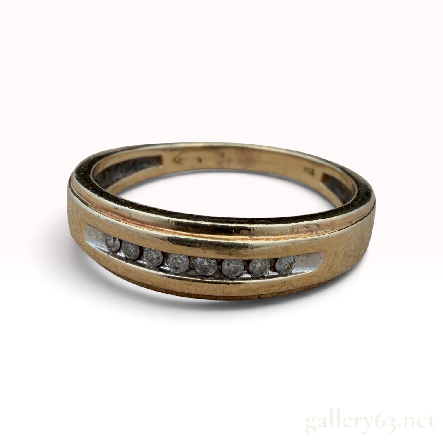 10k Diamond Ring