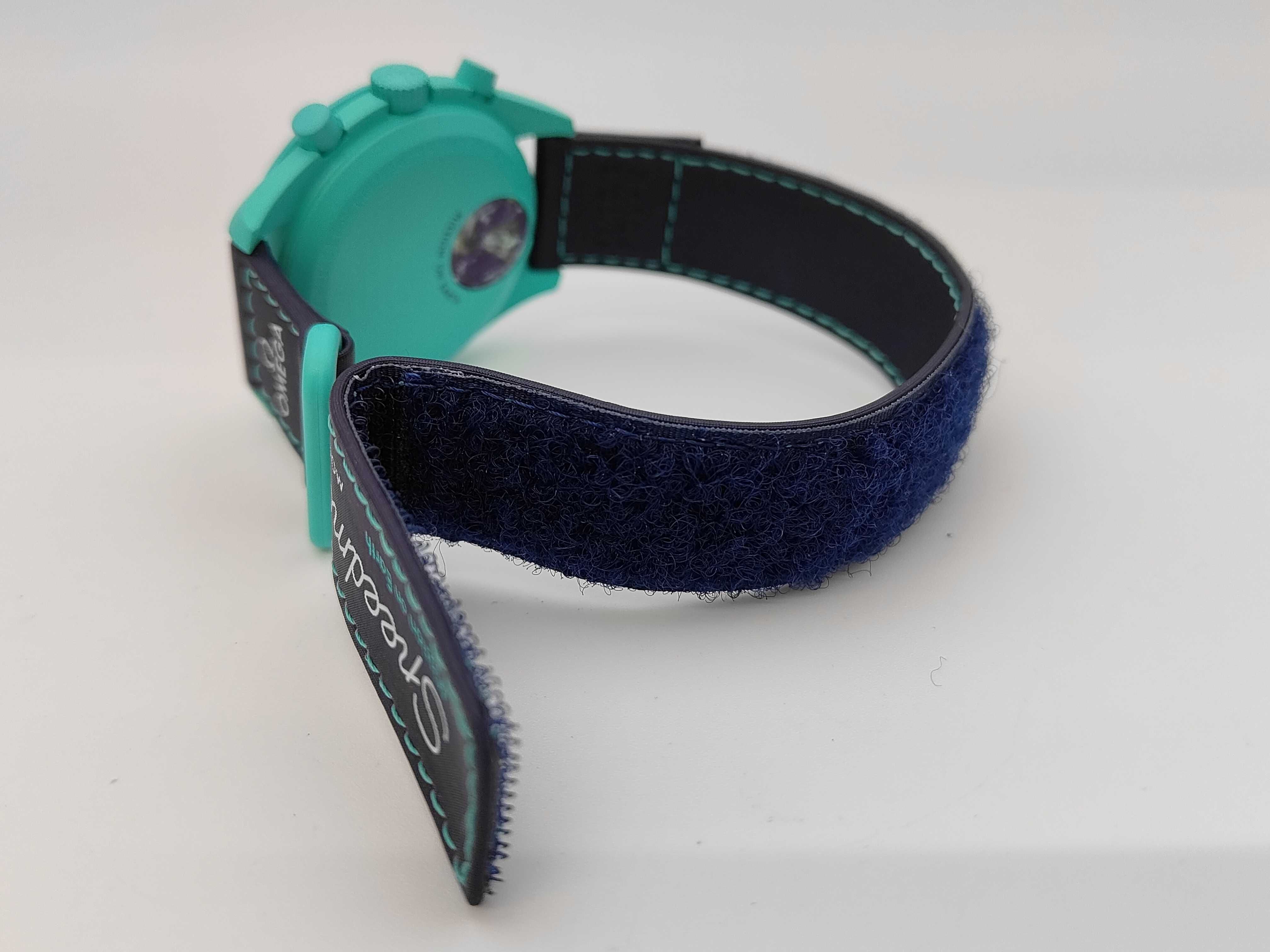 Omega x Swatch MoonSwatch Mission on Earth Polar Lights Bioceramic Wristwatch Ref. SO33L103
