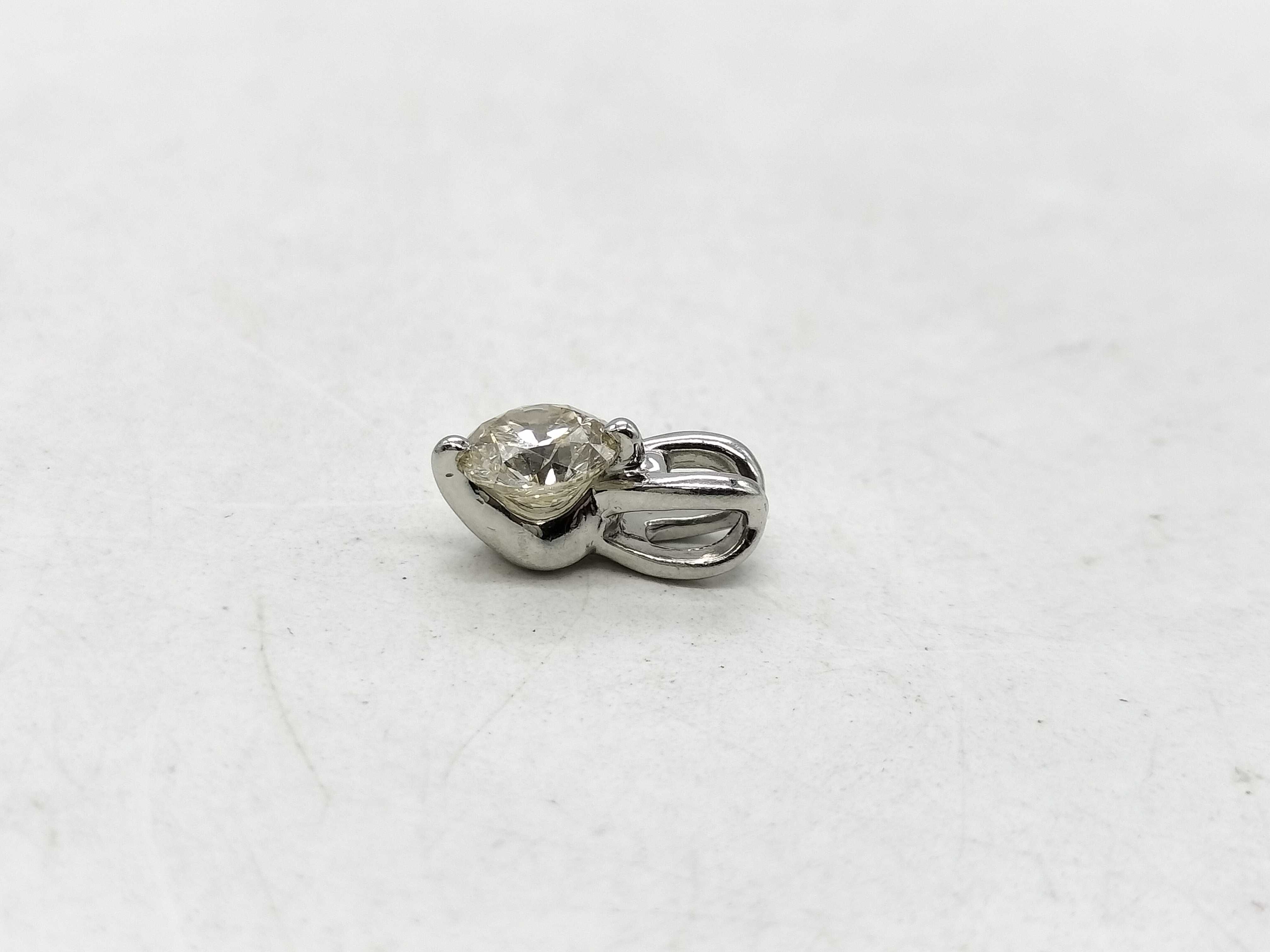 Pure Platinum and 0.75 Carat Diamond Solitaire Pendant