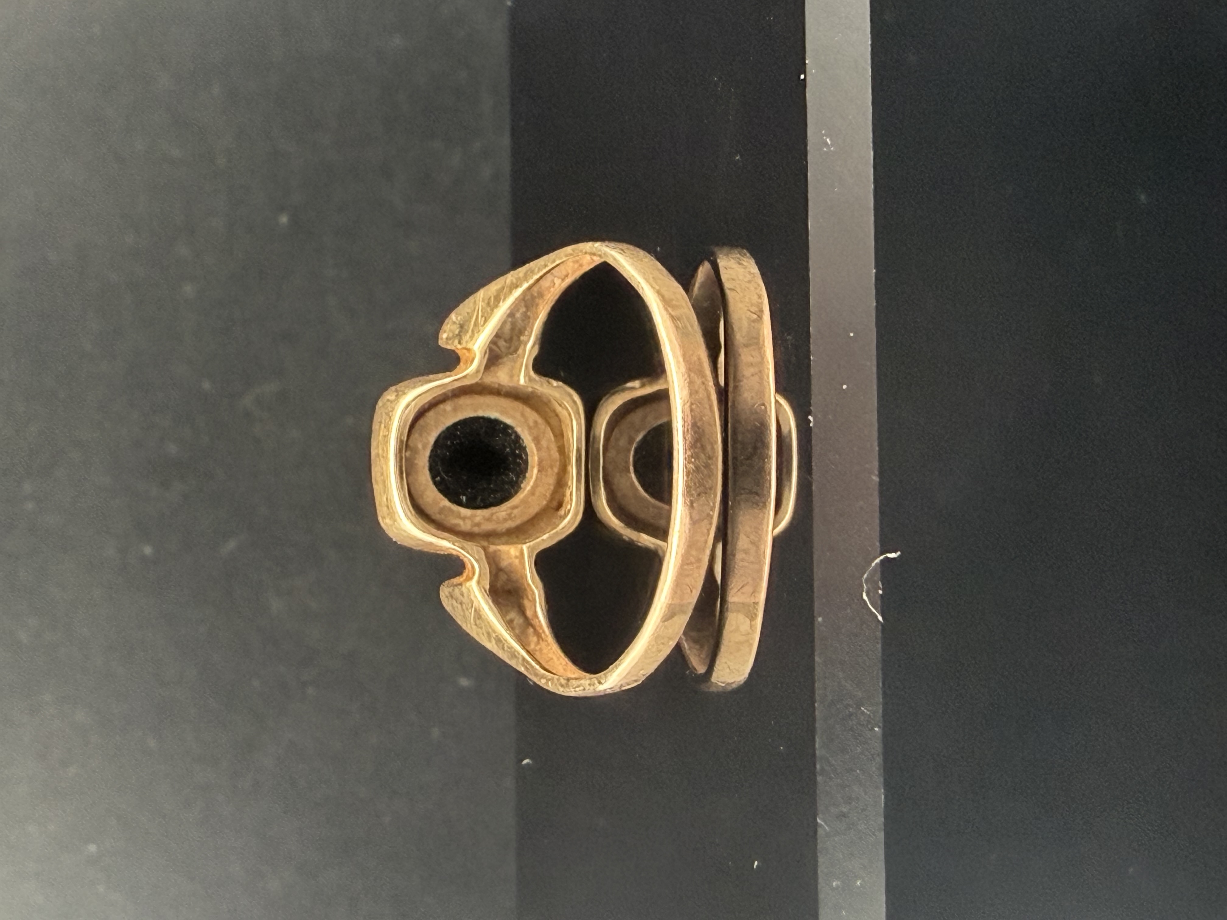 10k Yellow Gold Onyx Ring