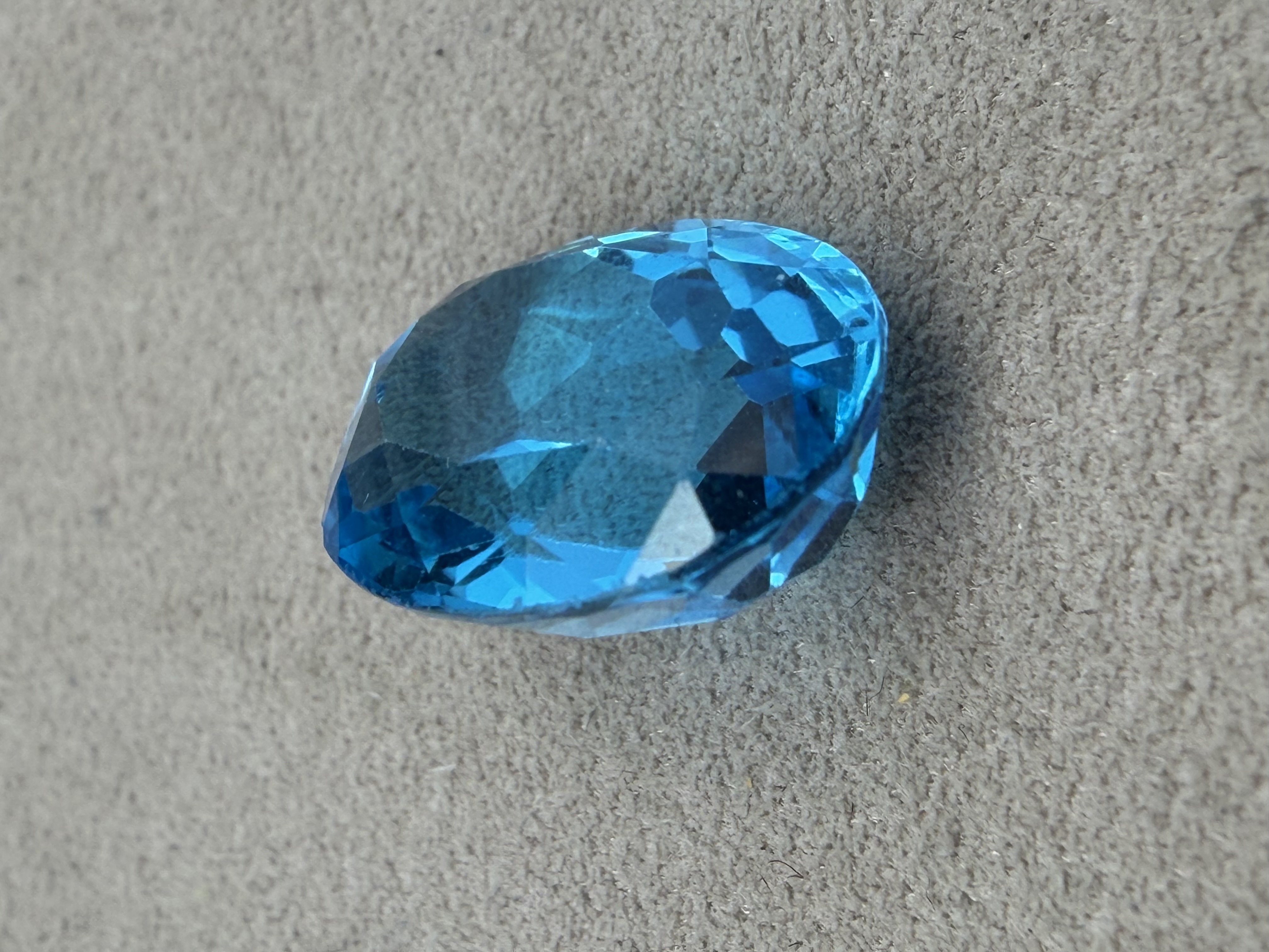 12.5 Carat Loose Topaz